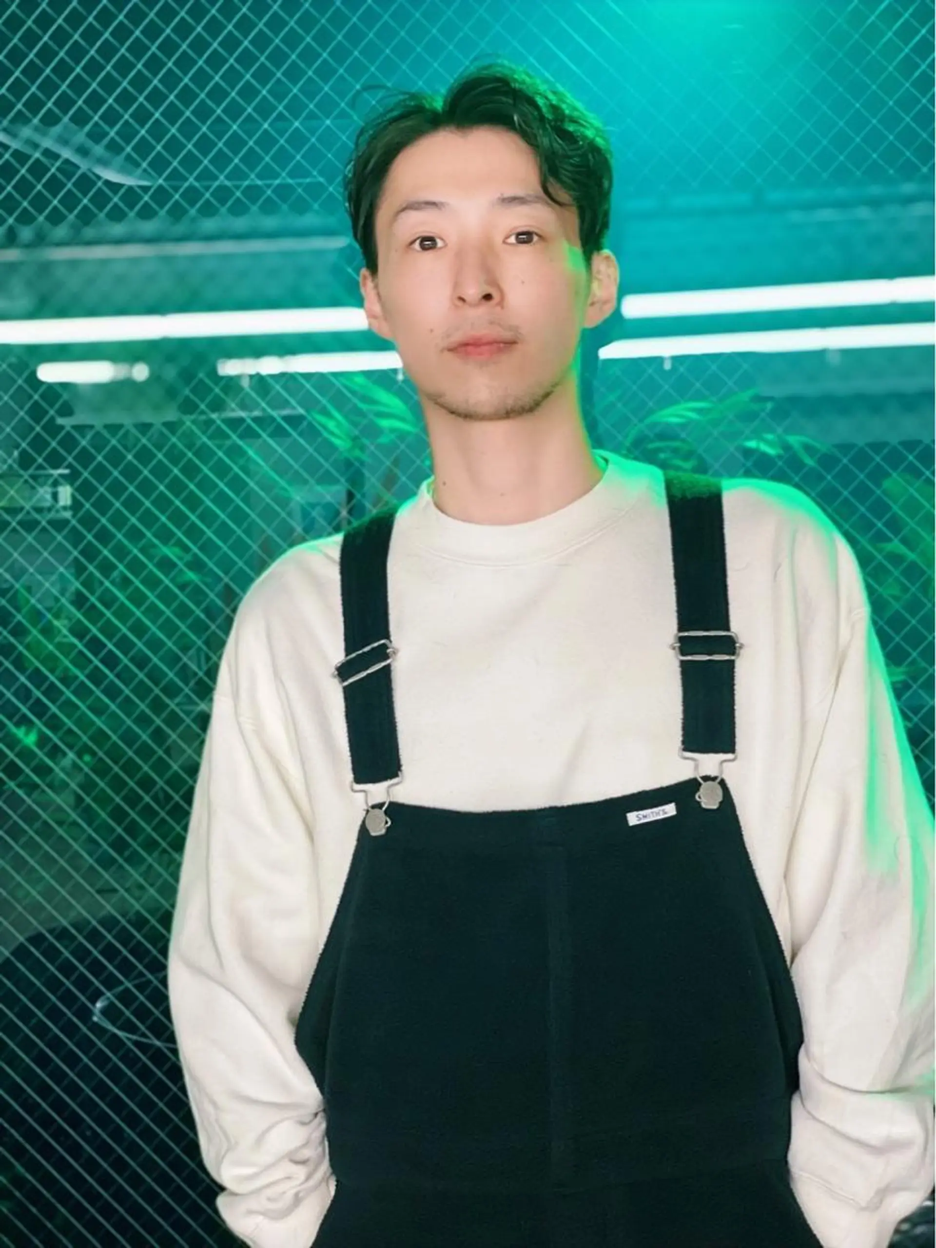 ショート メンズ メンズバレイヤージュ センターパート メンズハイライト メンズインナーカラー マッシュ アンリ【Henri】所属・原宿アンリ 山下卓也のヘアスタイル