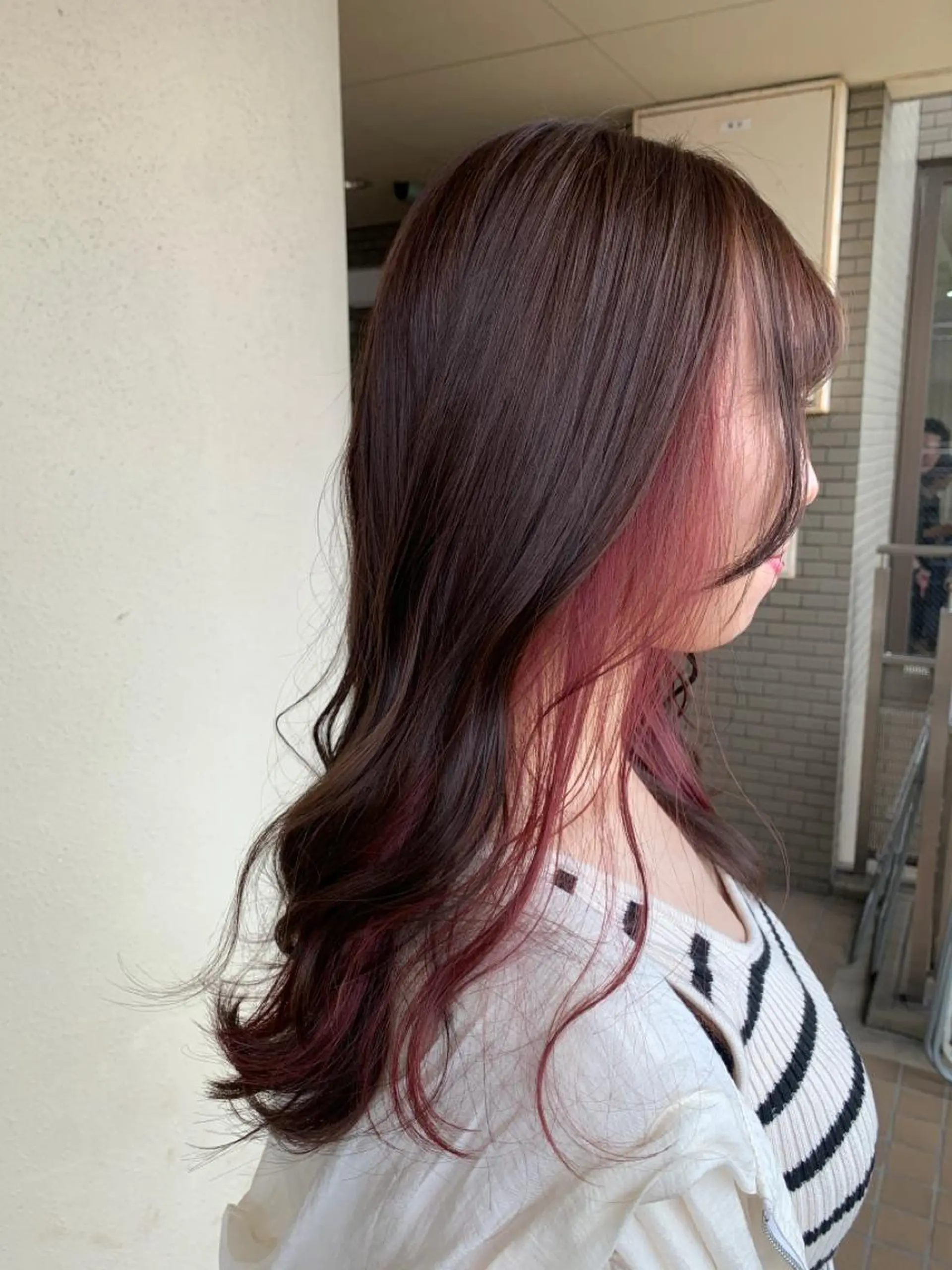 セミロング カラー ピンクカラー カット ヘアカラー regalo Acari🍎のヘアスタイル