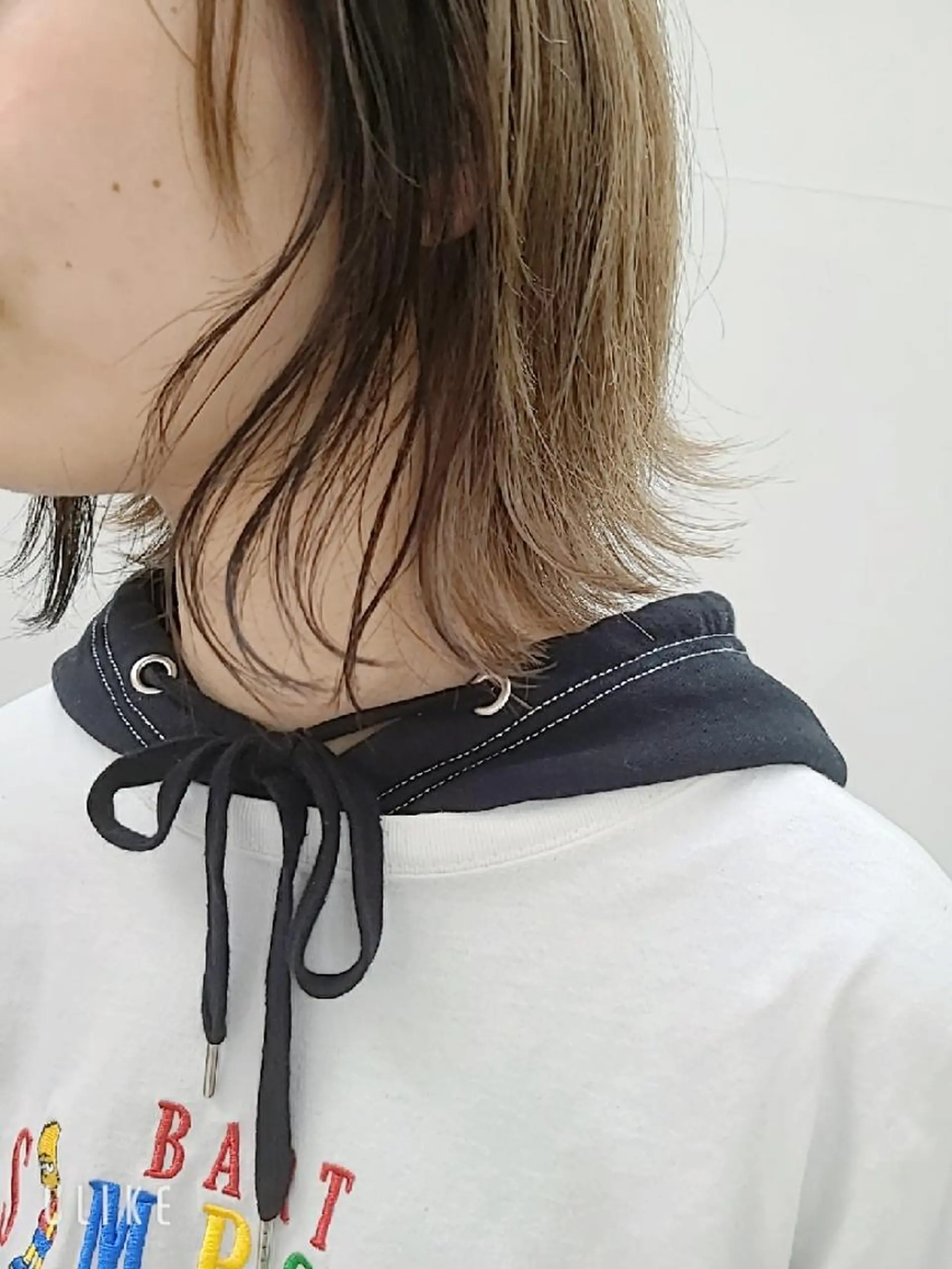 カラー 坪井 佑美のヘアスタイル