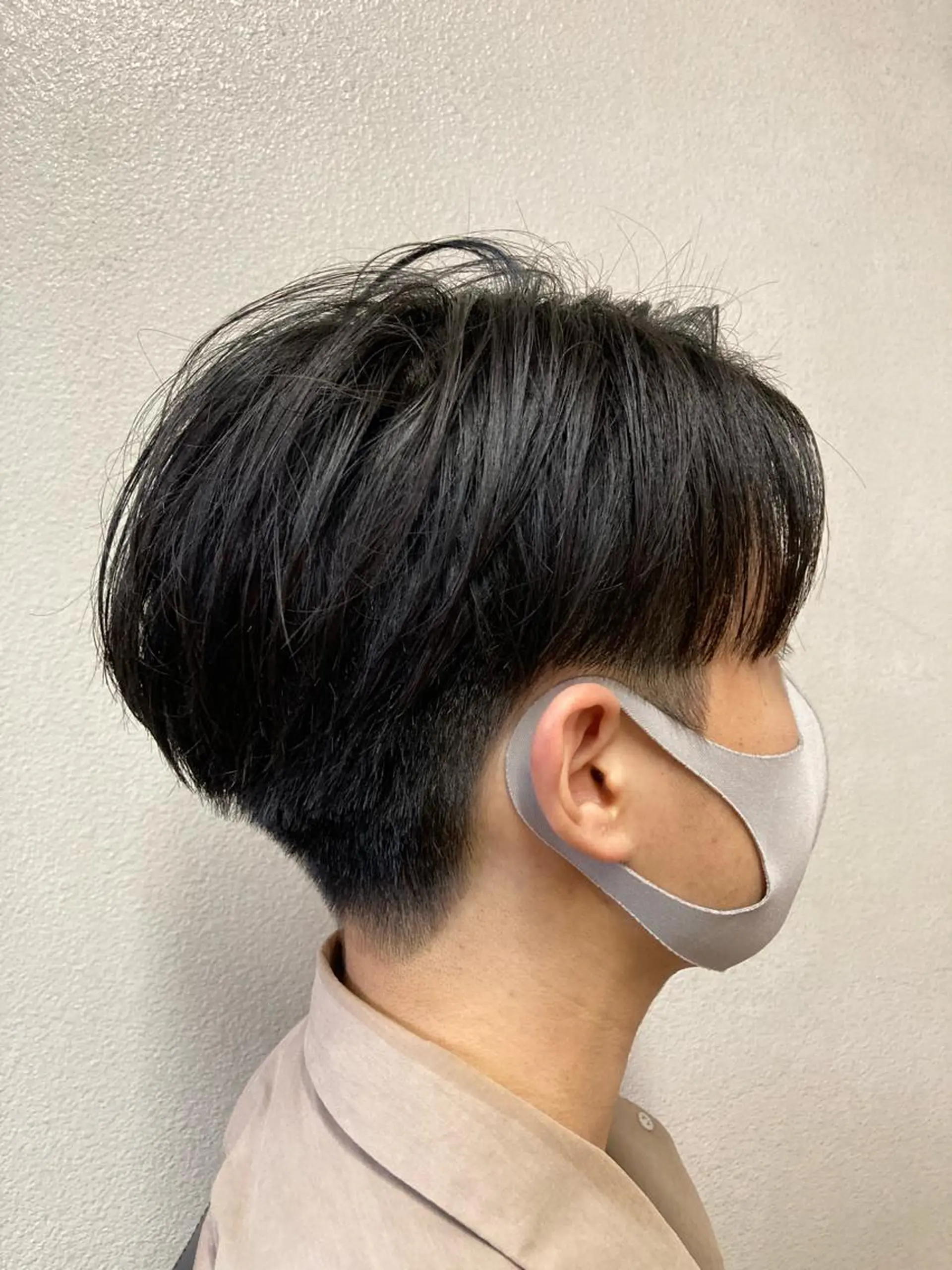 メンズ センターパート AUTHENTIC private mens hair salon所属・完全個室マンツーマン メンズサロン草野貴樹のヘアスタイル
