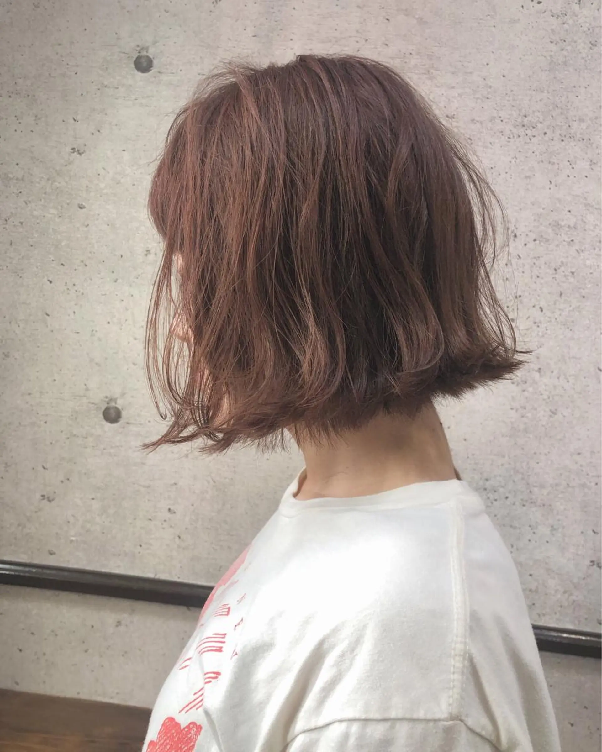 ショート カラー 切りっぱなしボブ ボブ 江原 彩華のヘアスタイル