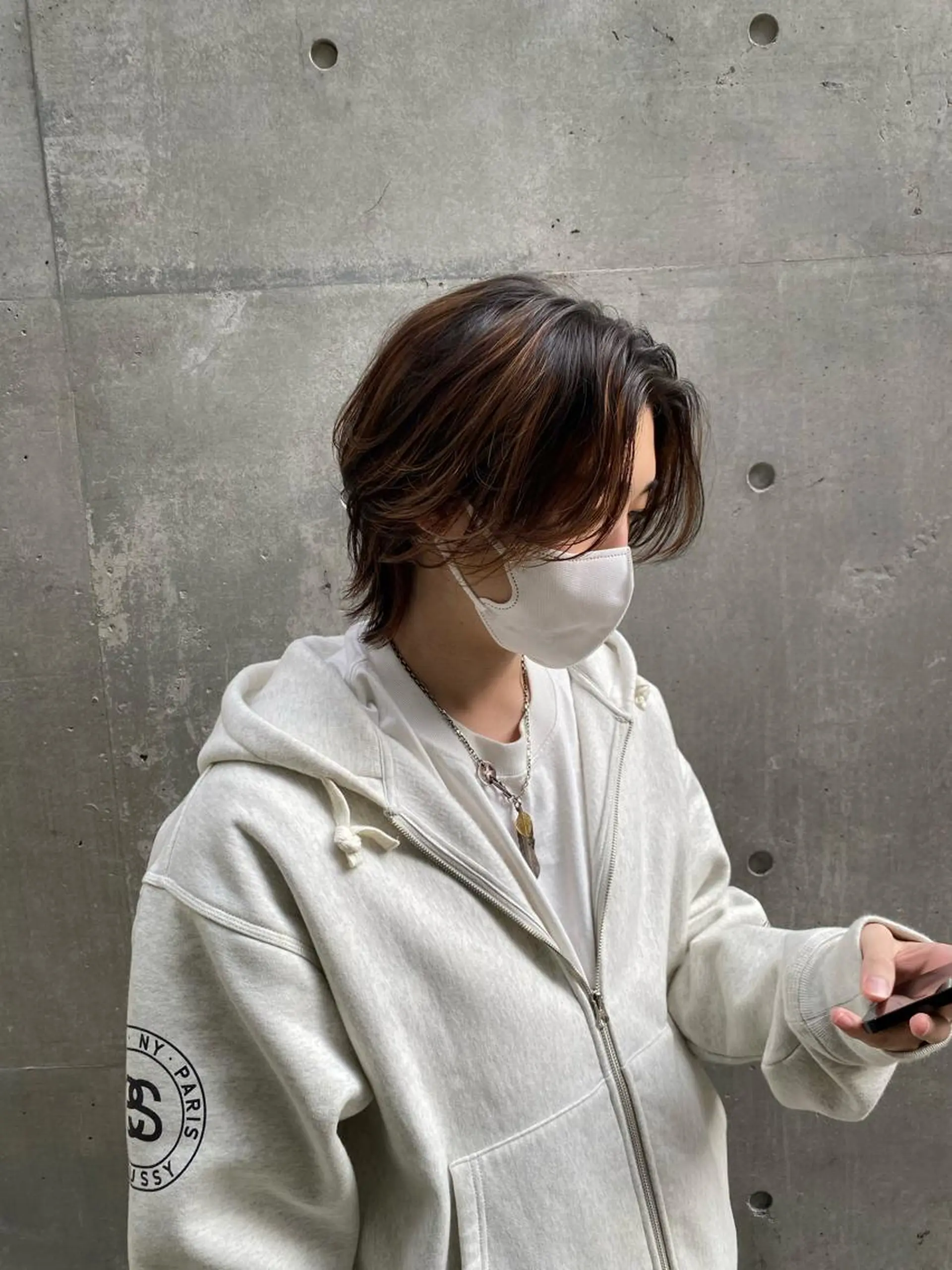 メンズ 透明感ブリーチ/ メンズパーマのヘアスタイル