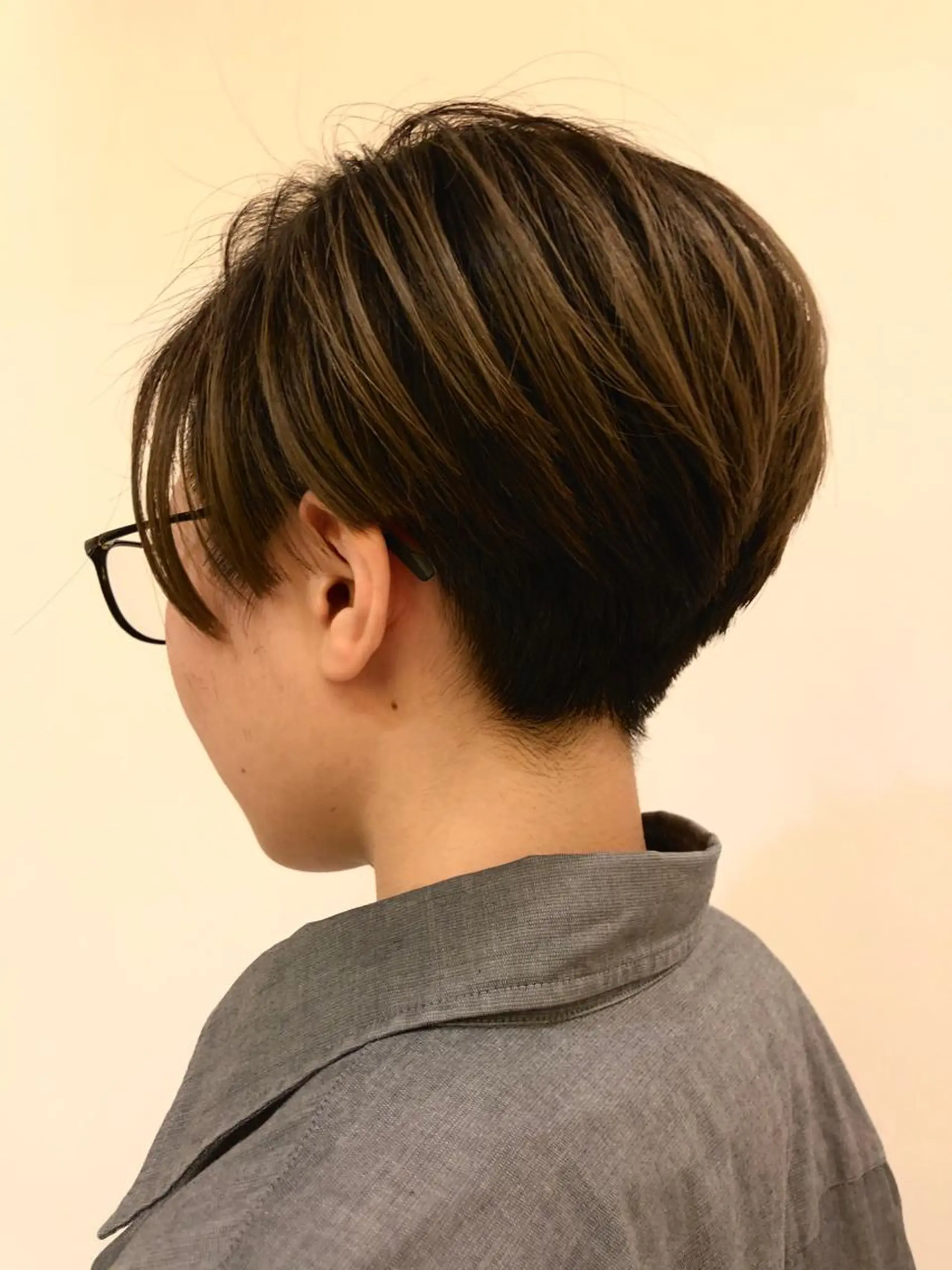 ショート 小野寺 モエカのヘアスタイル