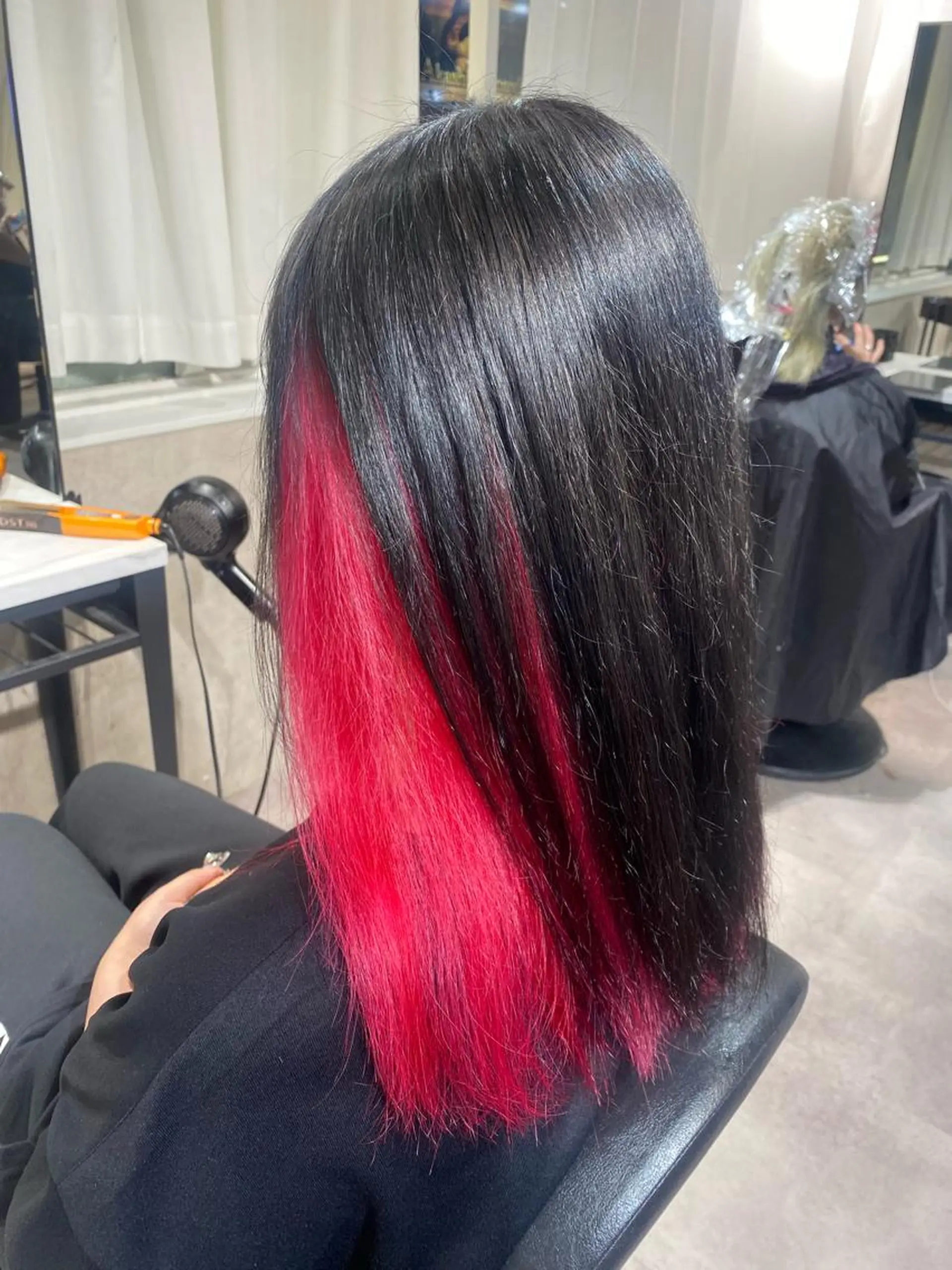 カラー インナーカラー カット ヘアカラー Seleneコウキ ブリーチ/ハイトーンのヘアスタイル