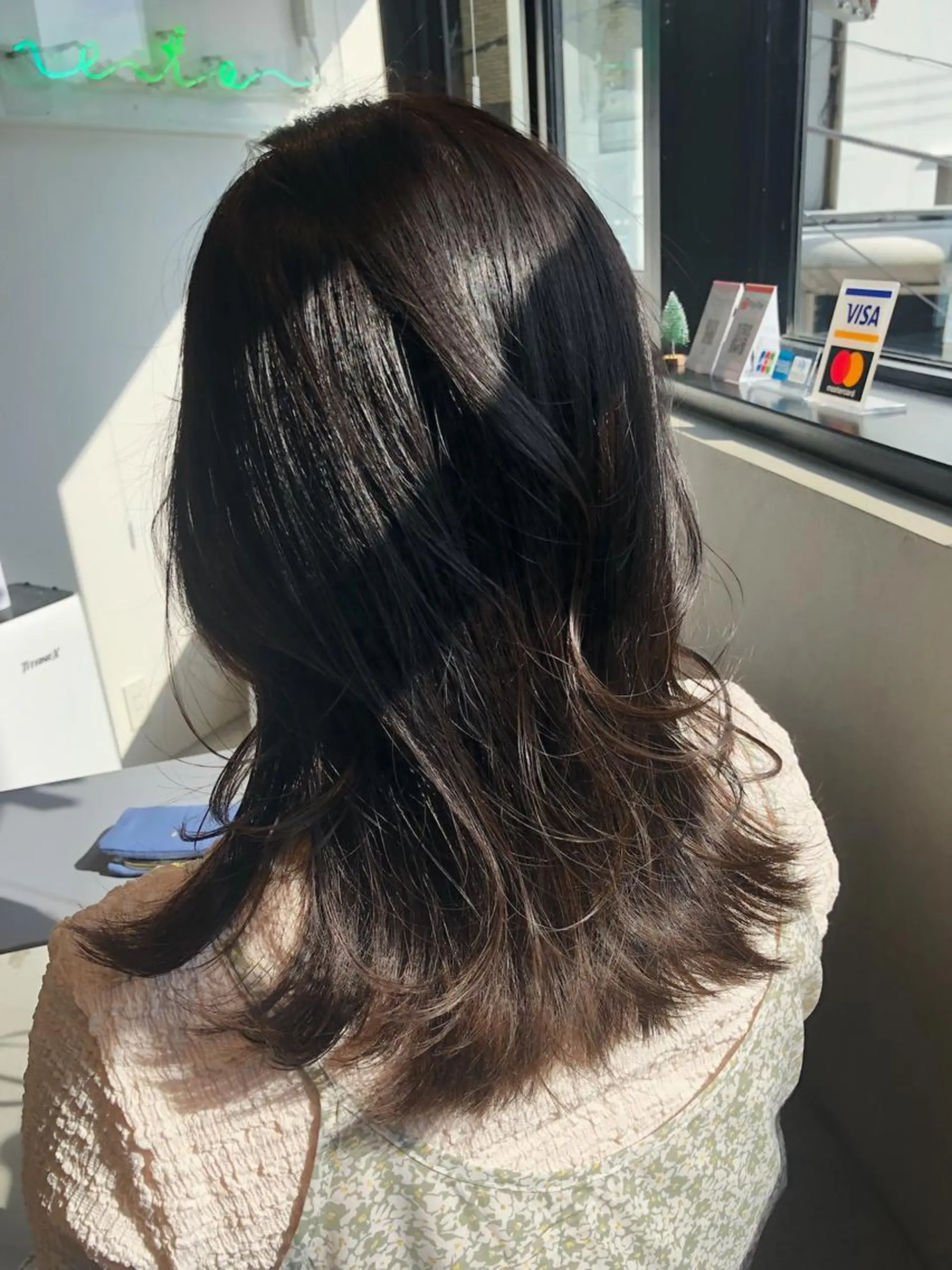 セミロング カラー カット ヘアカラー トリートメント 🌐👽フクイ キララ🌎💎のヘアスタイル