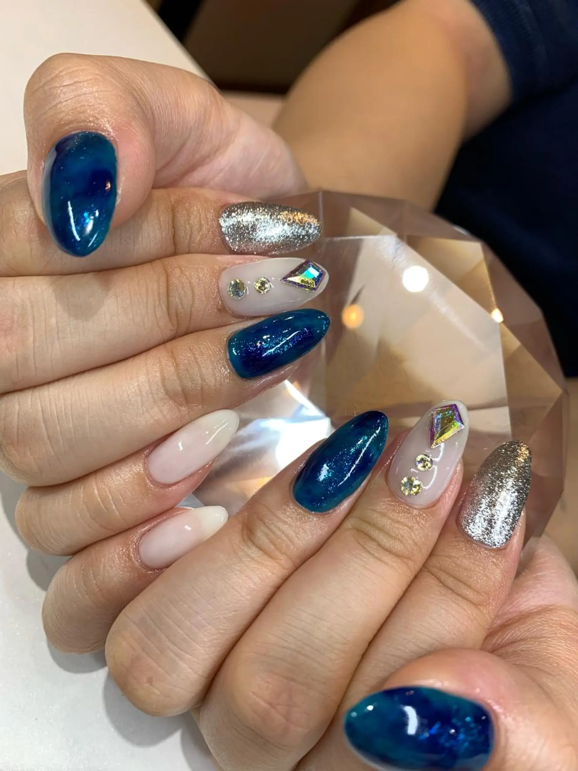 ネイル ハンドネイル glow_ nailのネイルデザイン