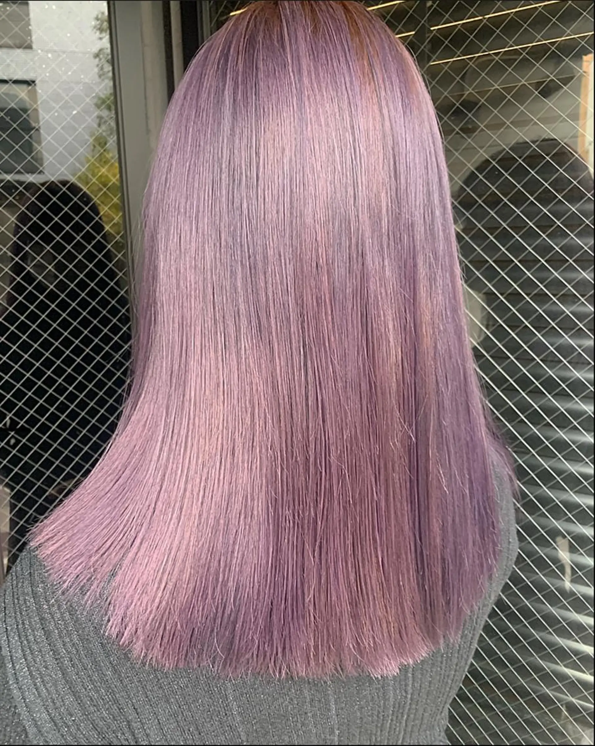 カラー ラベンダー/レイヤー カット🤎mamiのヘアスタイル