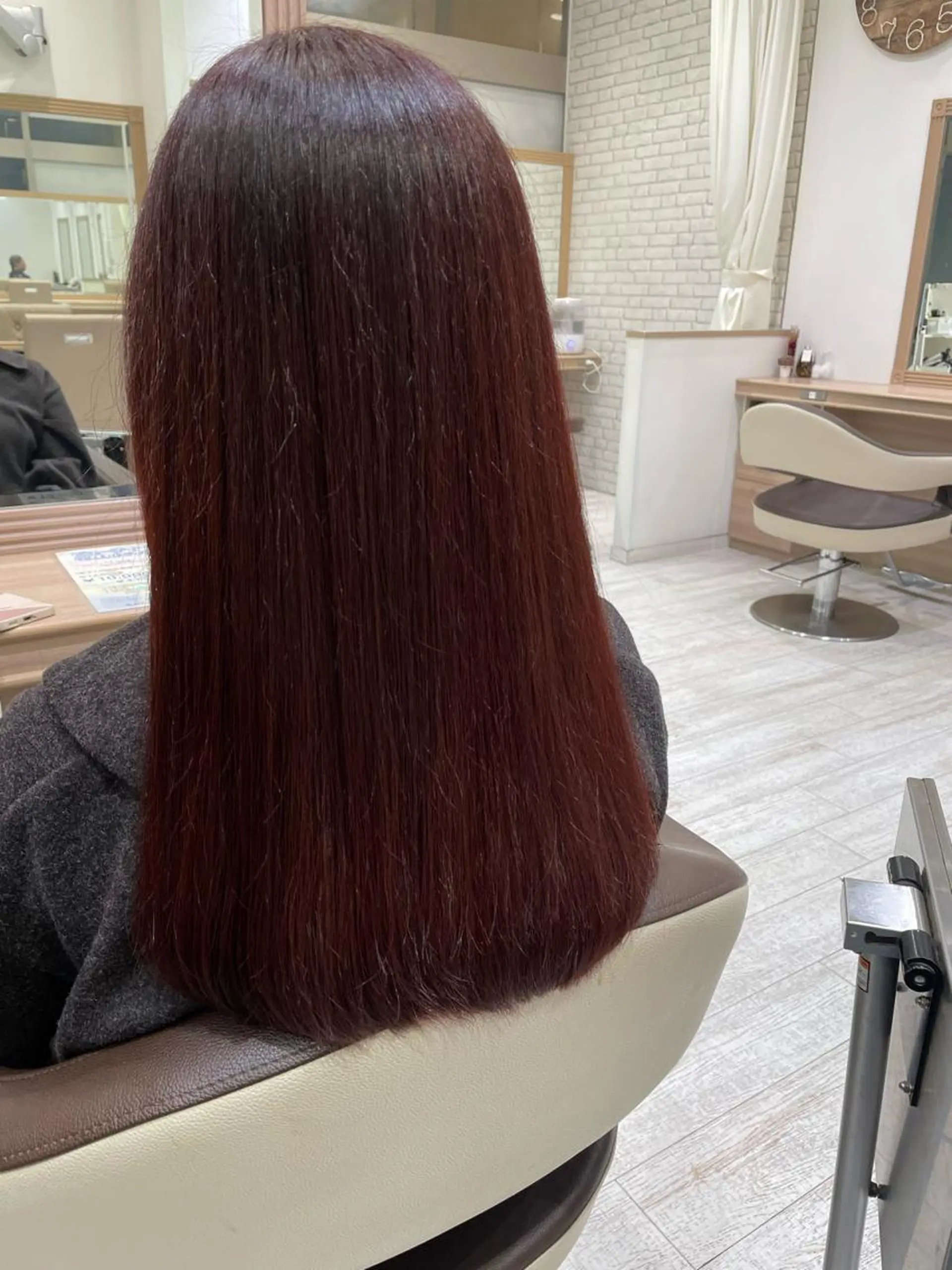 ロング カラー ブリーチ ブリーチなしカラー レッドカラー ヘアカラー 加藤 未歩のヘアスタイル
