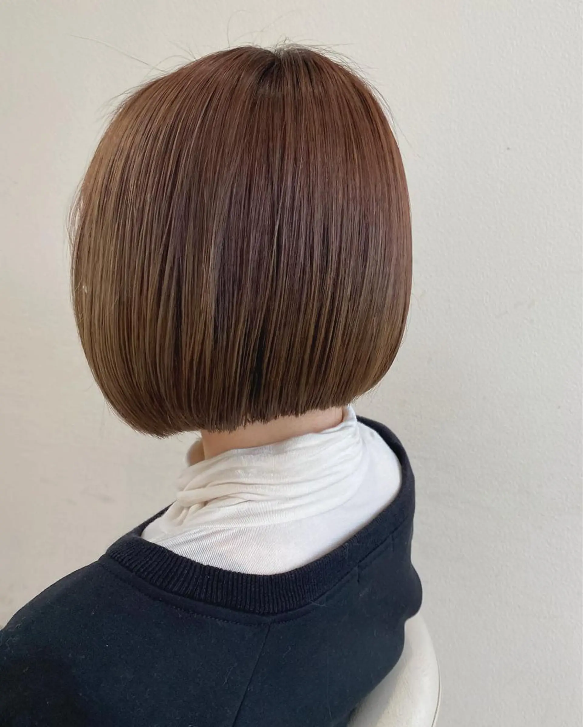 ショート カラー ボブ スパイキーショート パーマ　具志堅　太志のヘアスタイル