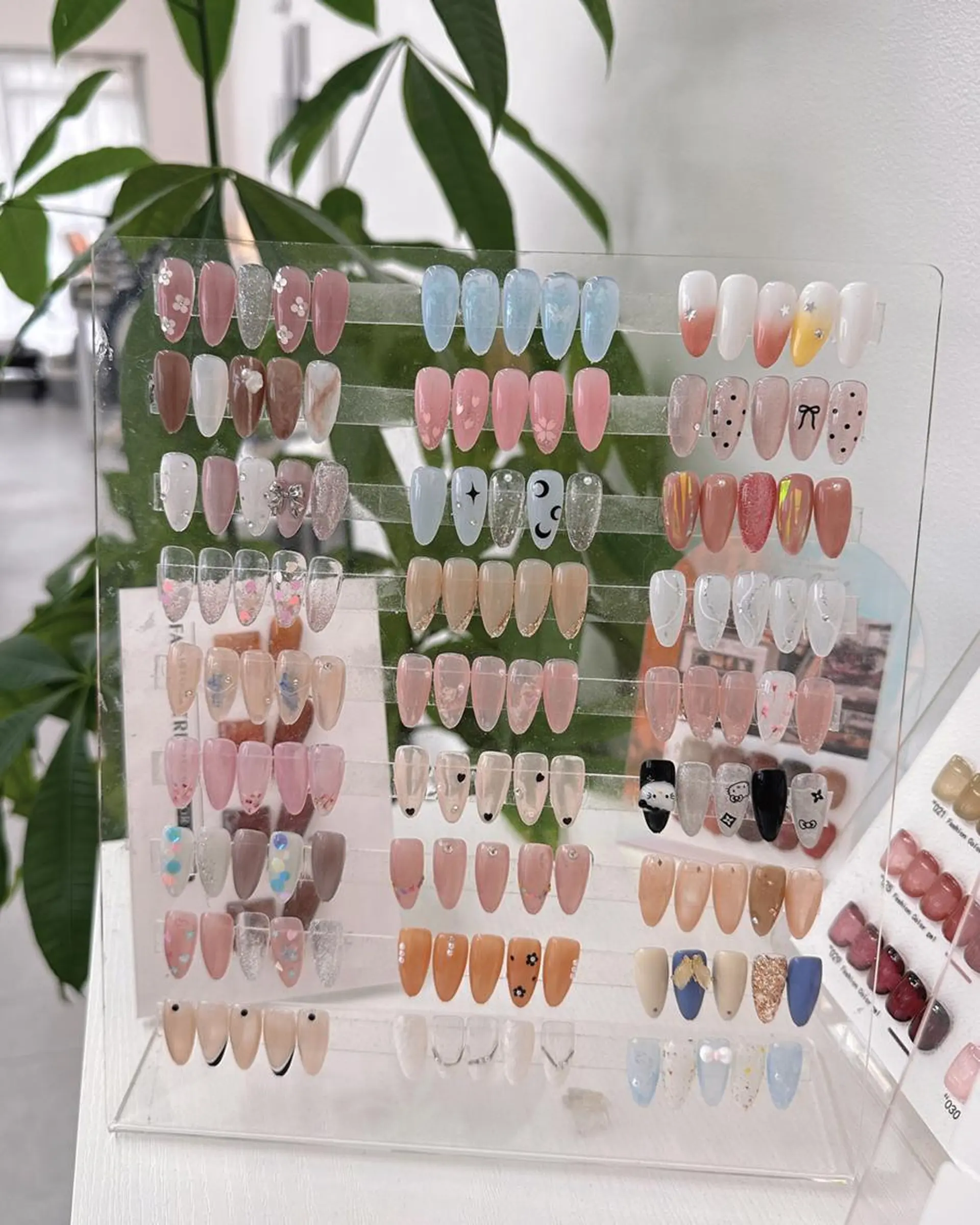 ネイル ハンドネイル 💫Min  min nail salonのネイルデザイン