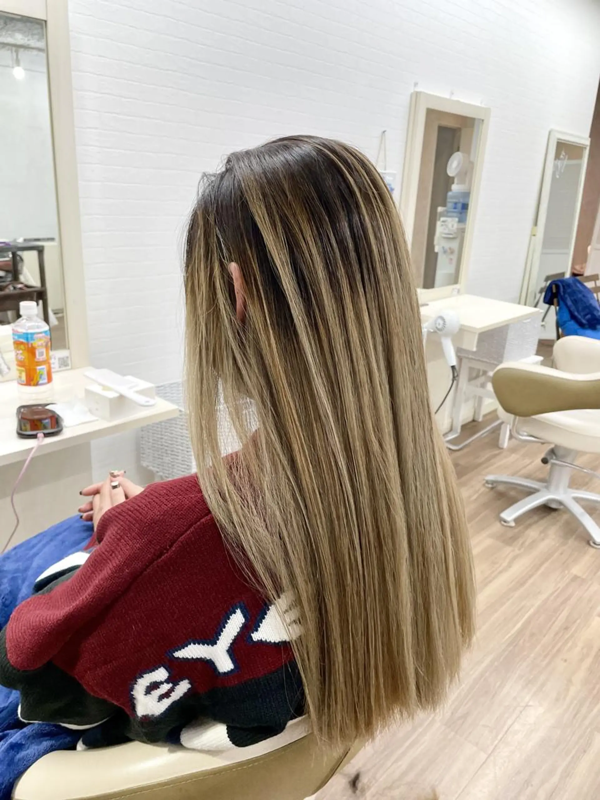 ロング ヘアカラー トリートメント GLOSS 心斎橋 山上のヘアスタイル