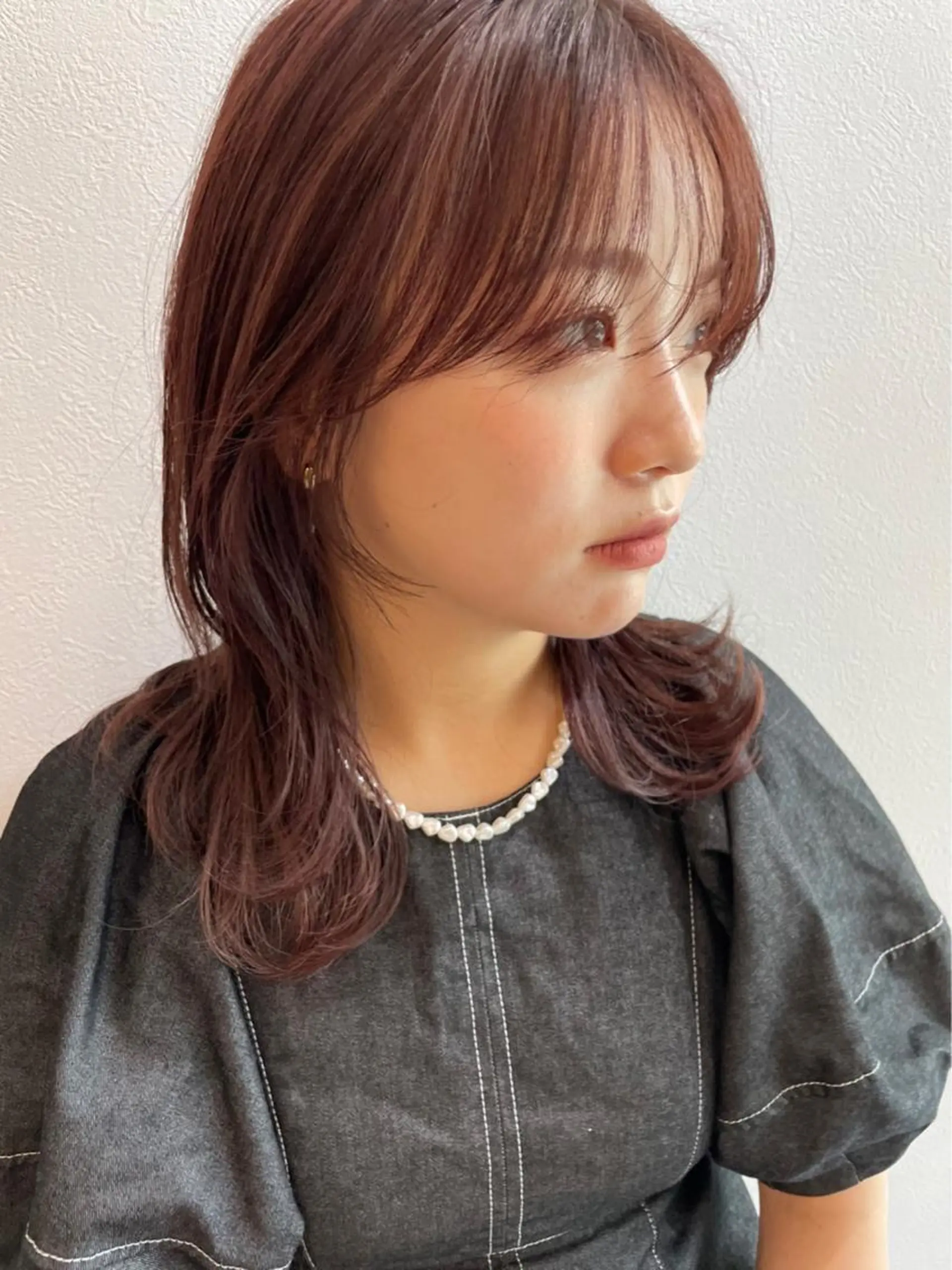 ミディアム Defi梅田 岡 宗杜のヘアスタイル