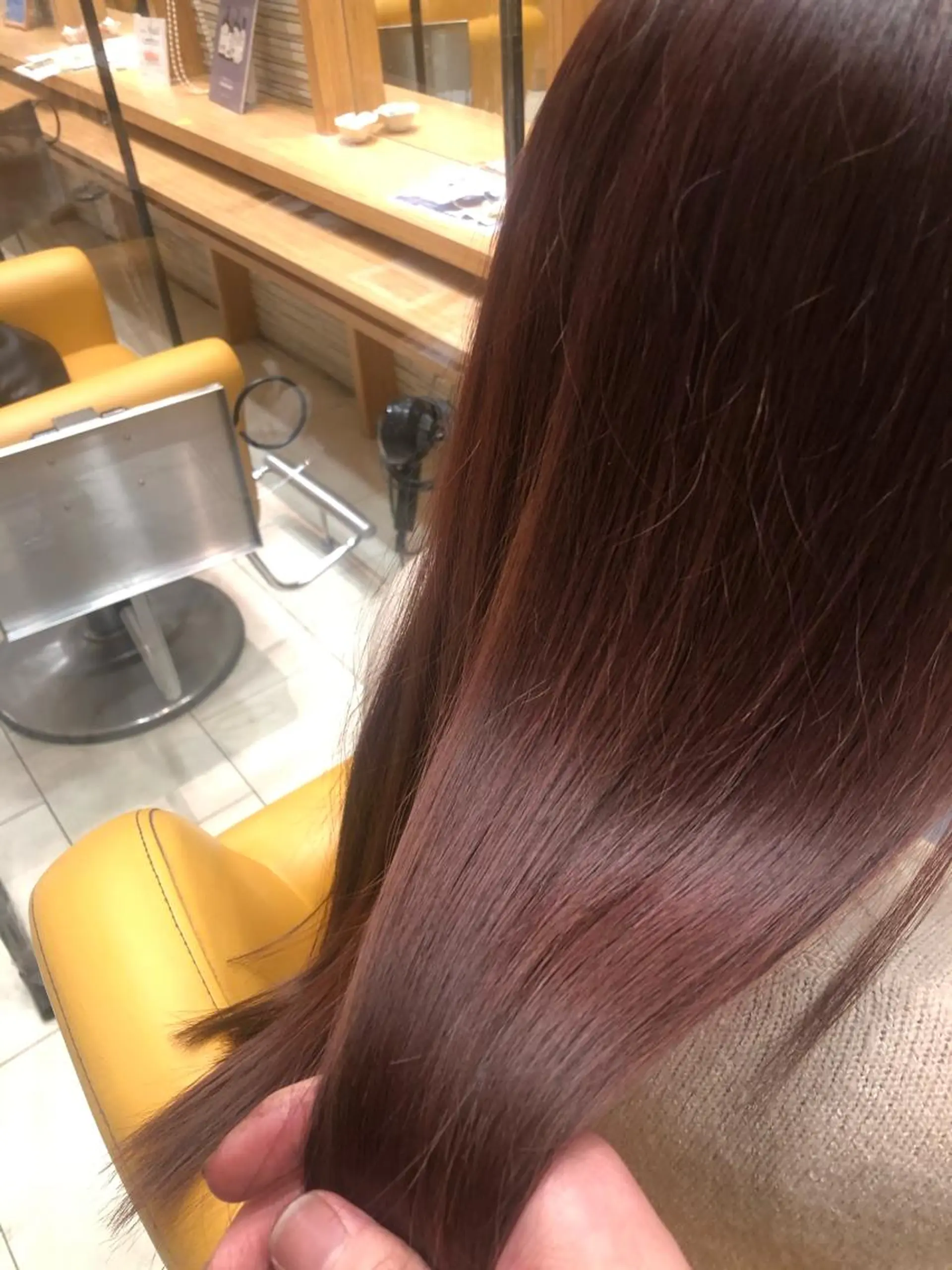 セミロング ピンクブラウン カット ヘアカラー ♦️モテ髪創作者 SUGA♦️のヘアスタイル