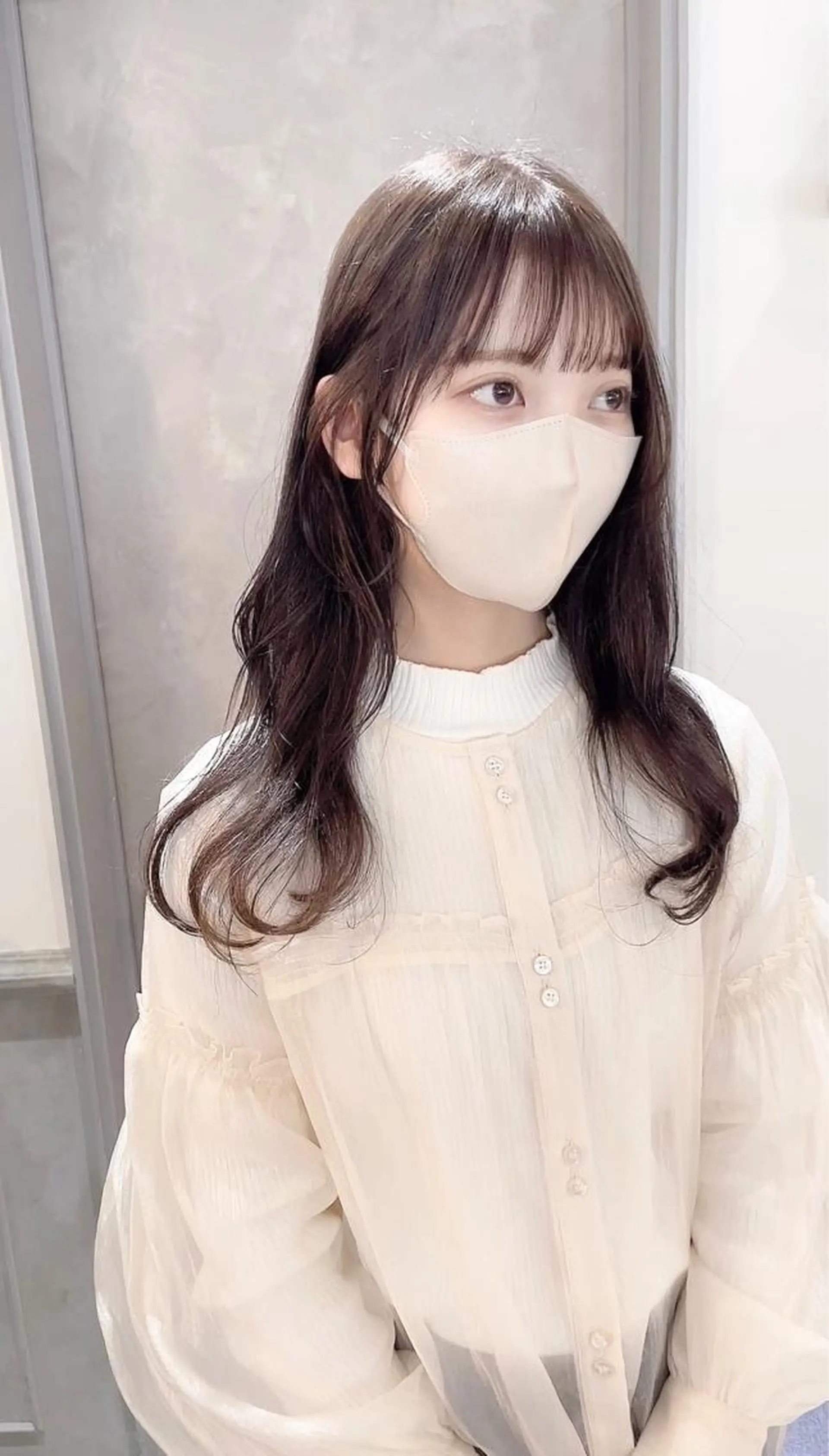 セミロング カラー misaki🩰🤍 まろみ透け感カラーのヘアスタイル