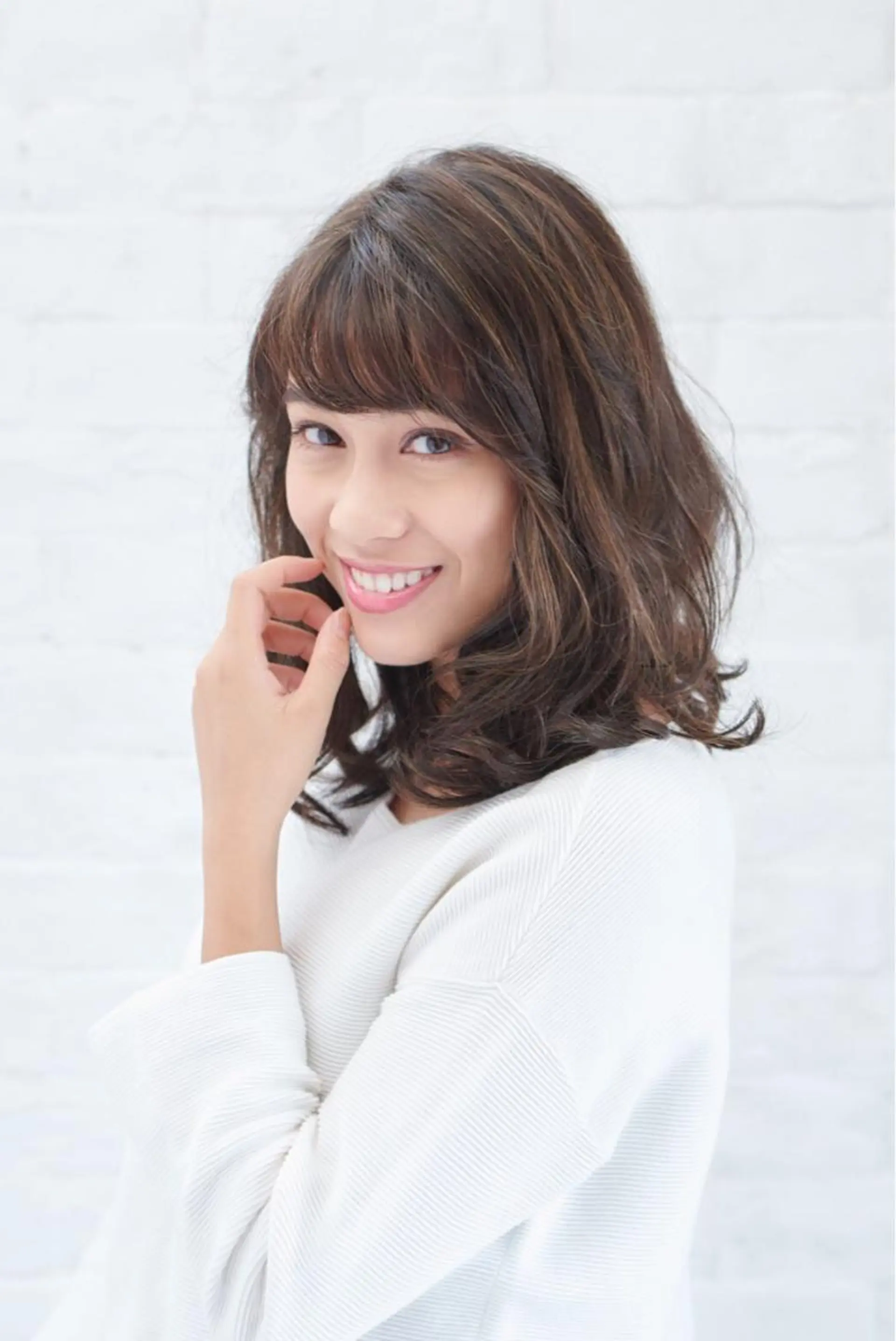 ミディアム CUT HOUSE NEW YORK所属・馬渕 由梨のヘアスタイル