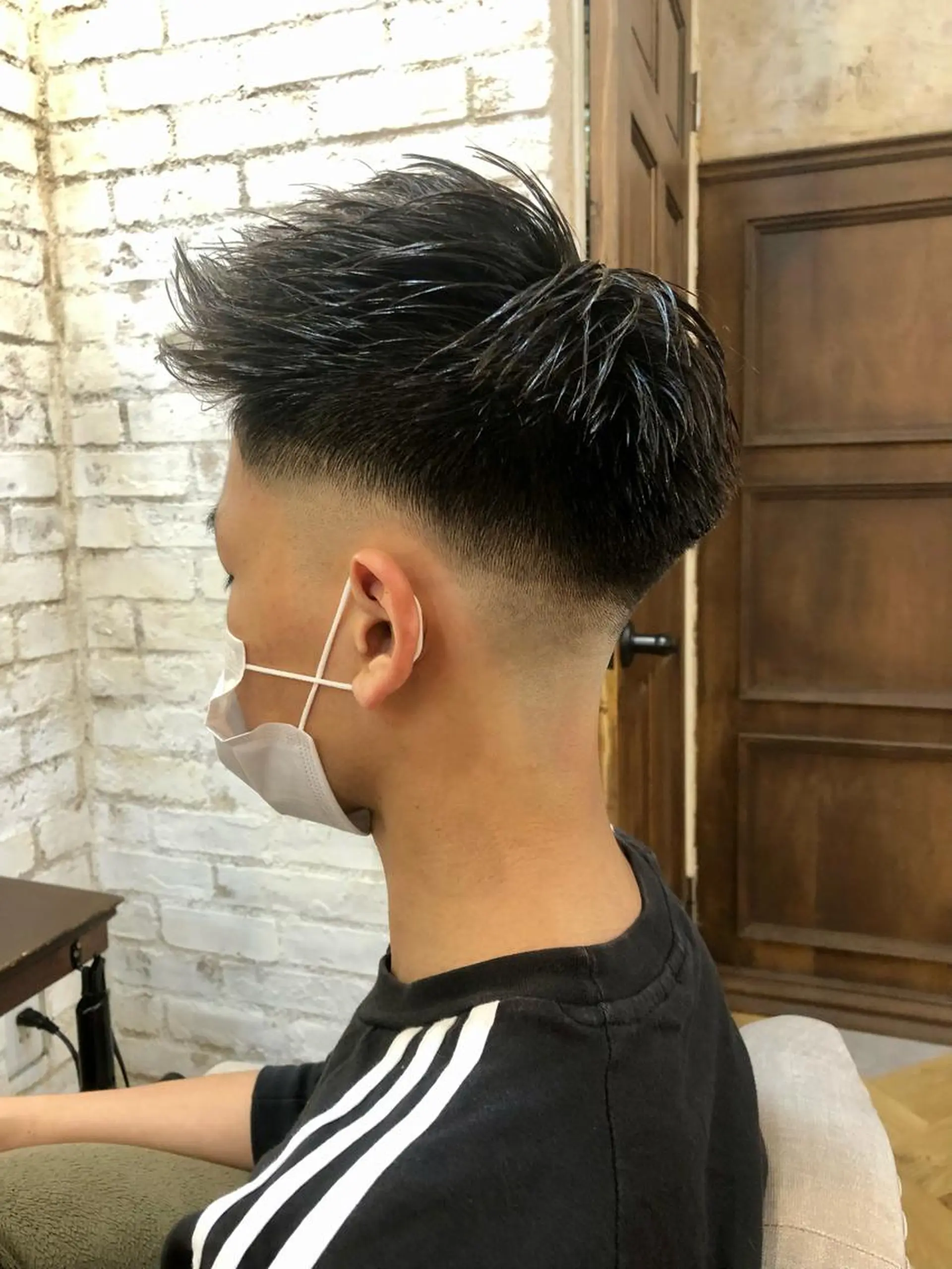 ショート メンズ フェードカット スキンフェード Carina所属・セン北徒歩５分 キシタクのヘアスタイル