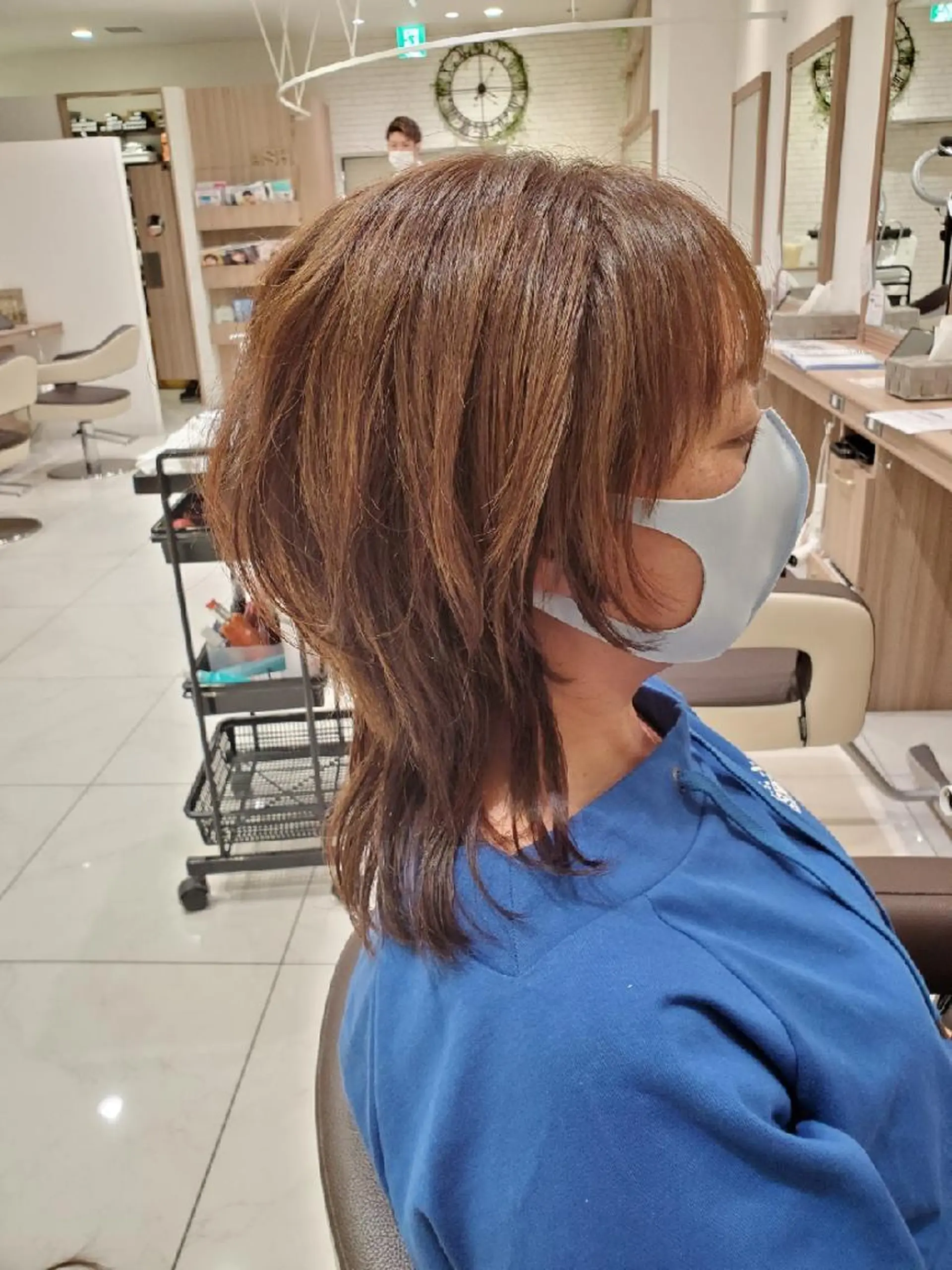 ミディアム カラー アッシュ ベージュカラー イルミナカラー 中村 和貴のヘアスタイル