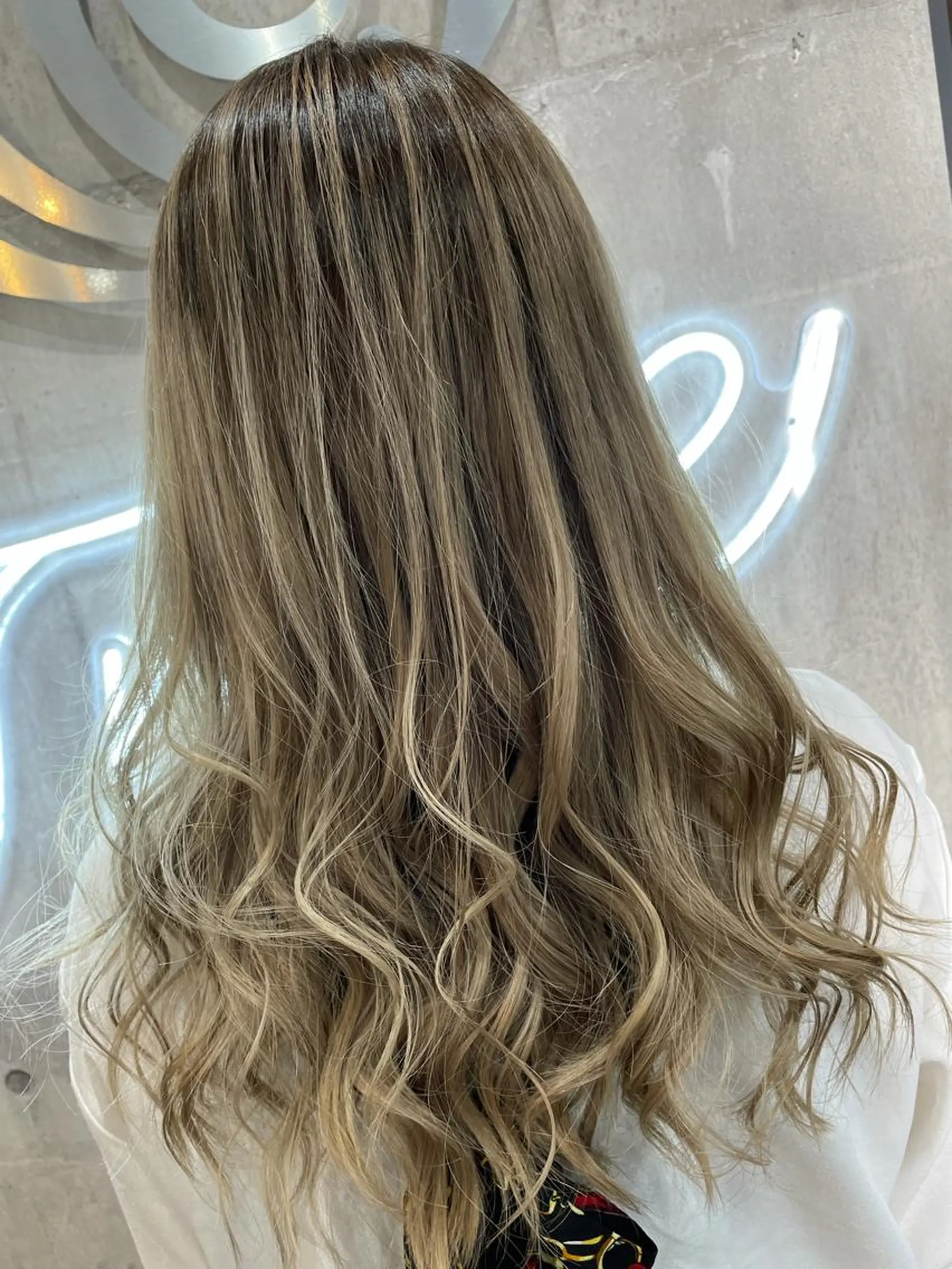 ロング カラー パーマ ヘアアレンジ メンズ キッズ ネイル マツエク・マツパ シールエクステ メンズバレイヤージュ メンズハイライト メンズインナーカラー メンズ韓国風 新越駅から1分 肥高　壮汰のヘアスタイル