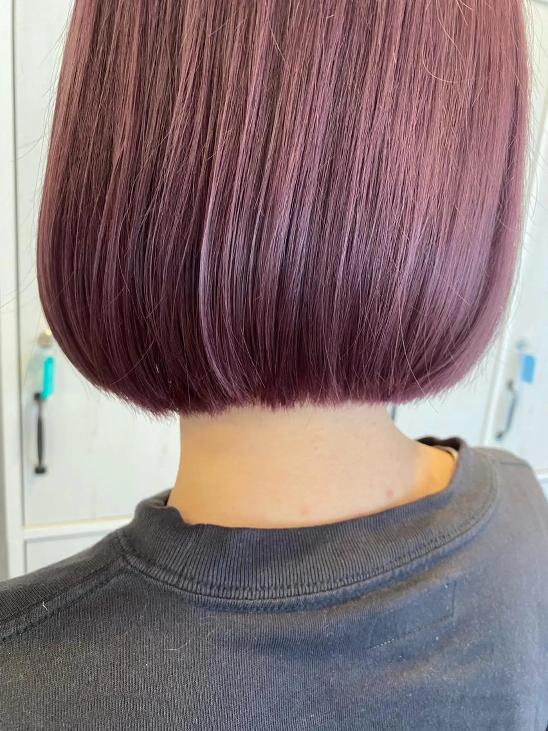 ショート カラー ピンクカラー ボブ カット ヘアカラー ELLE&SALLY 石野のヘアスタイル