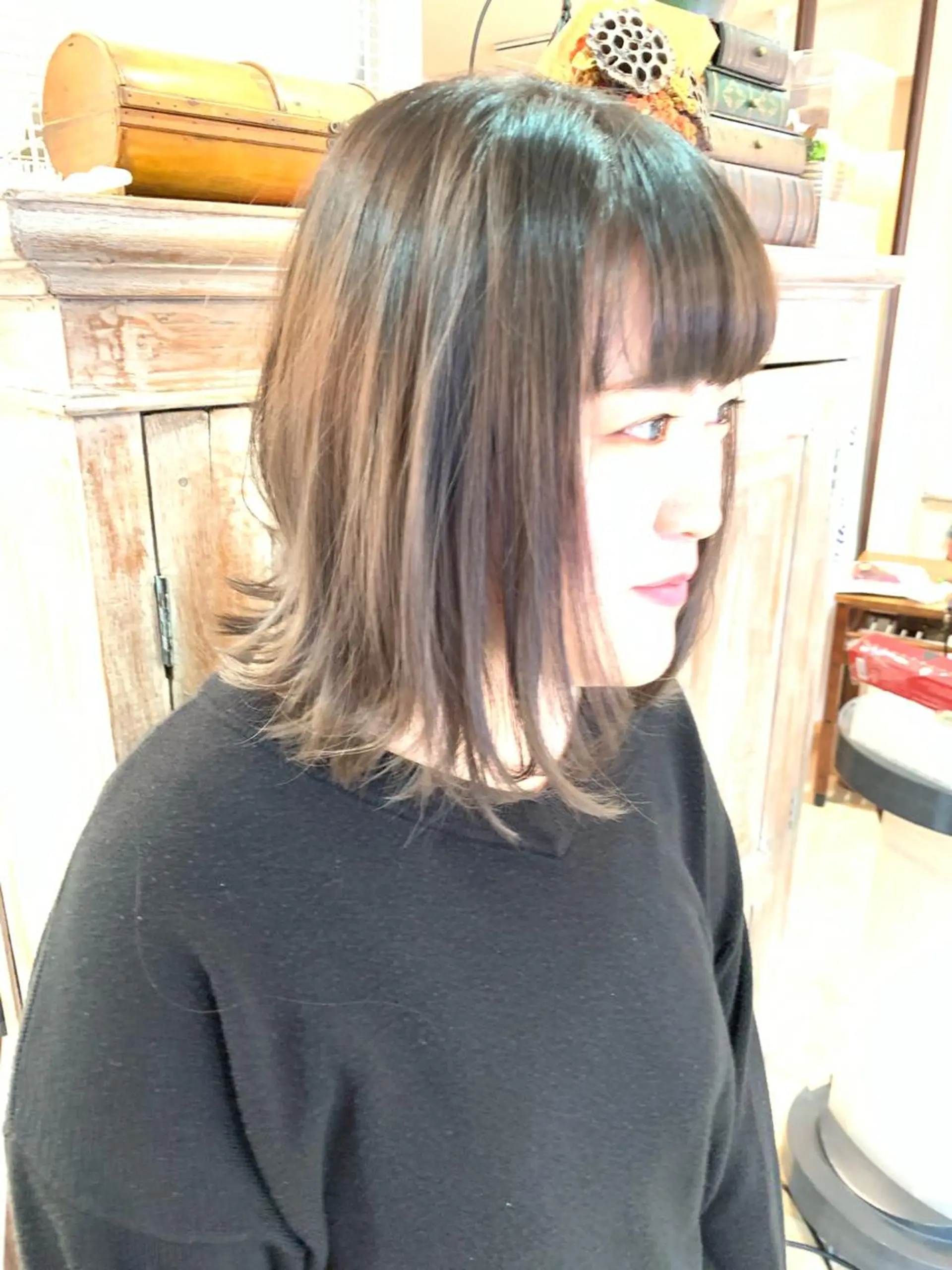 ミディアム カット ヘアカラー トリートメント ヘッドスパ nishimura makotoのヘアスタイル