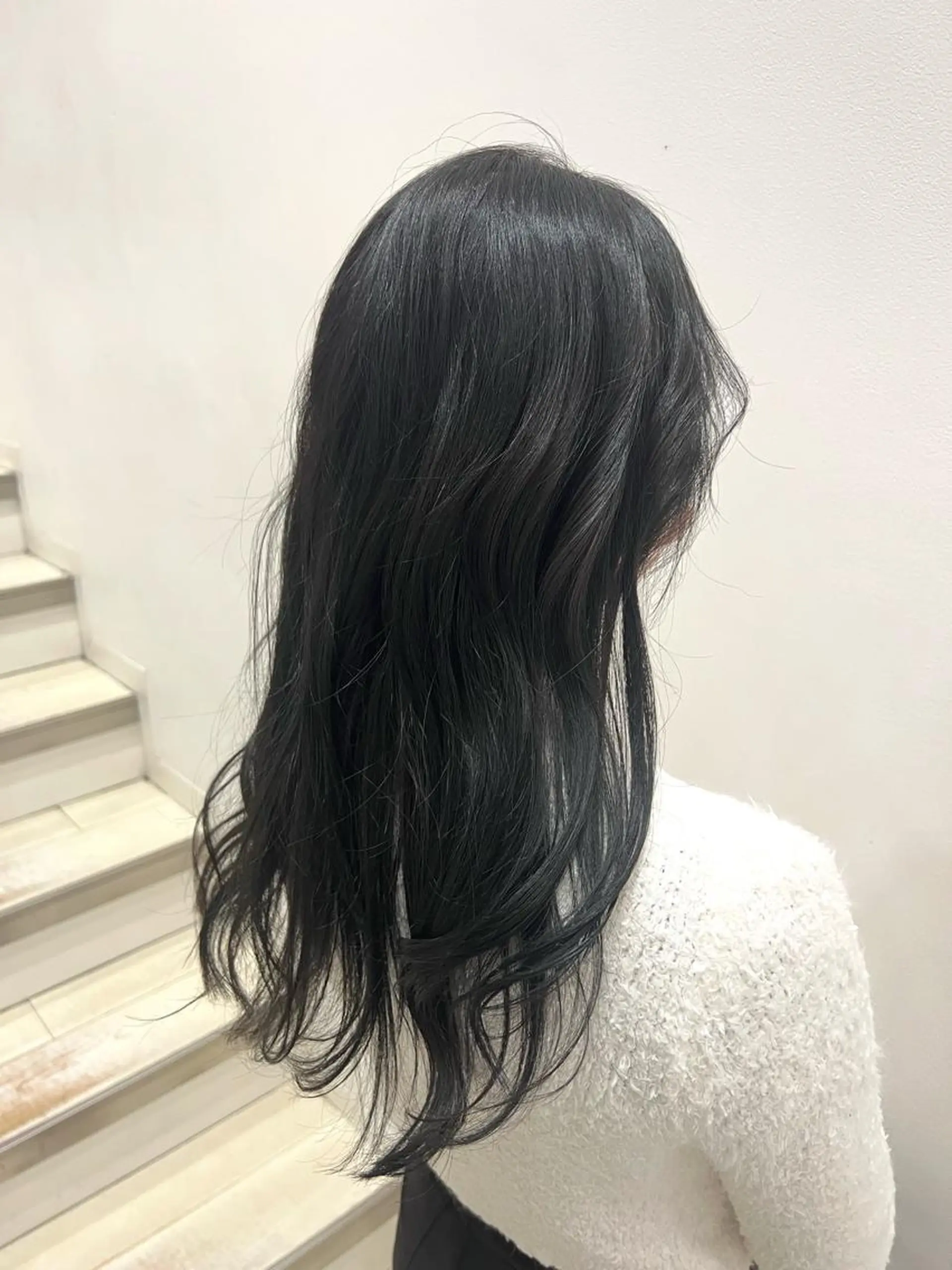 セミロング カラー パーマ ヘアアレンジ ヘアカラー トリートメント ヘッドスパ ヘアセット 🌈インナーカラー ‘ショウマ’🌈のヘアスタイル