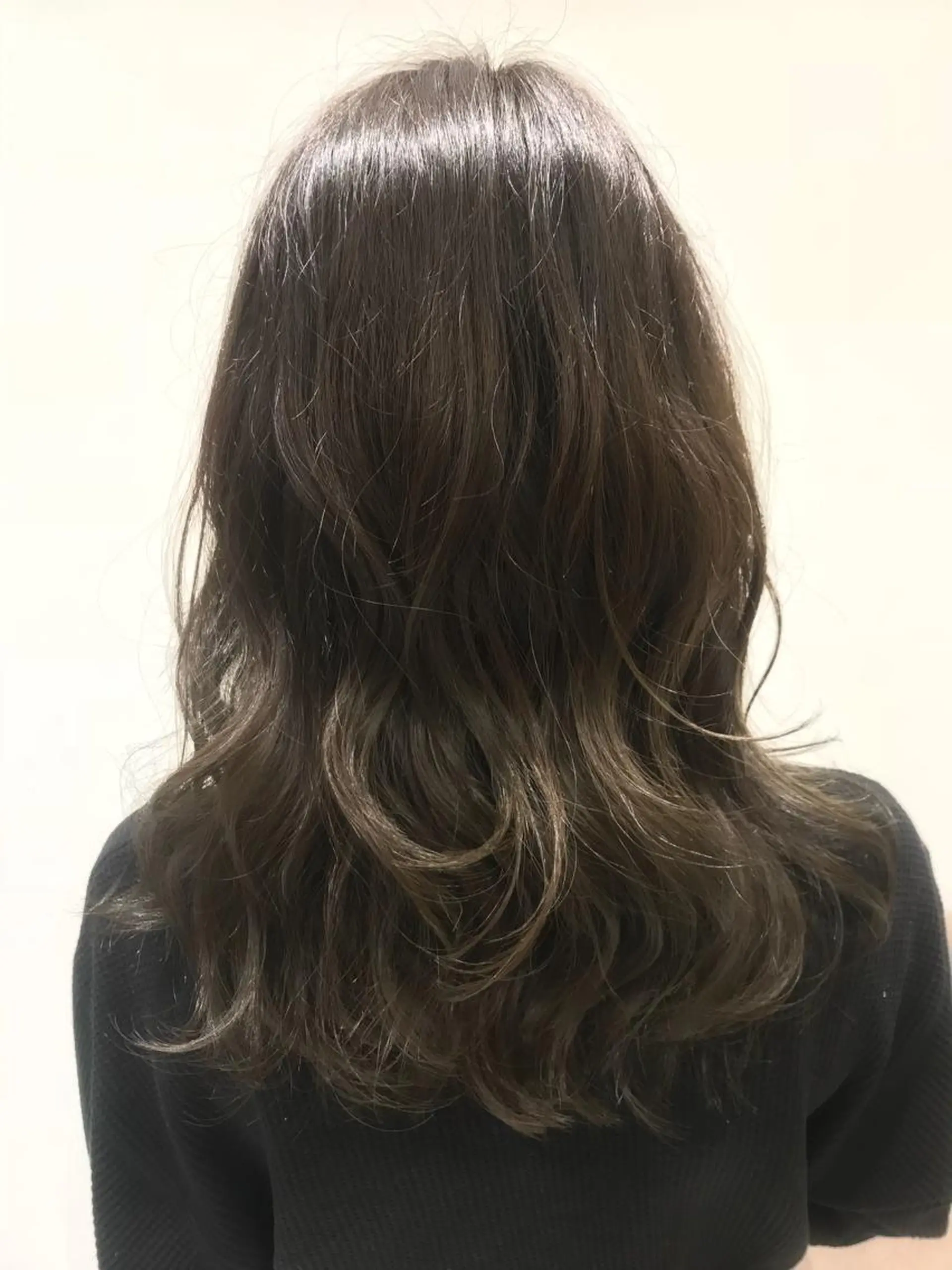 ミディアム カラー 縮毛矯正/髪質改善 /韓国風　山川春輝のヘアスタイル