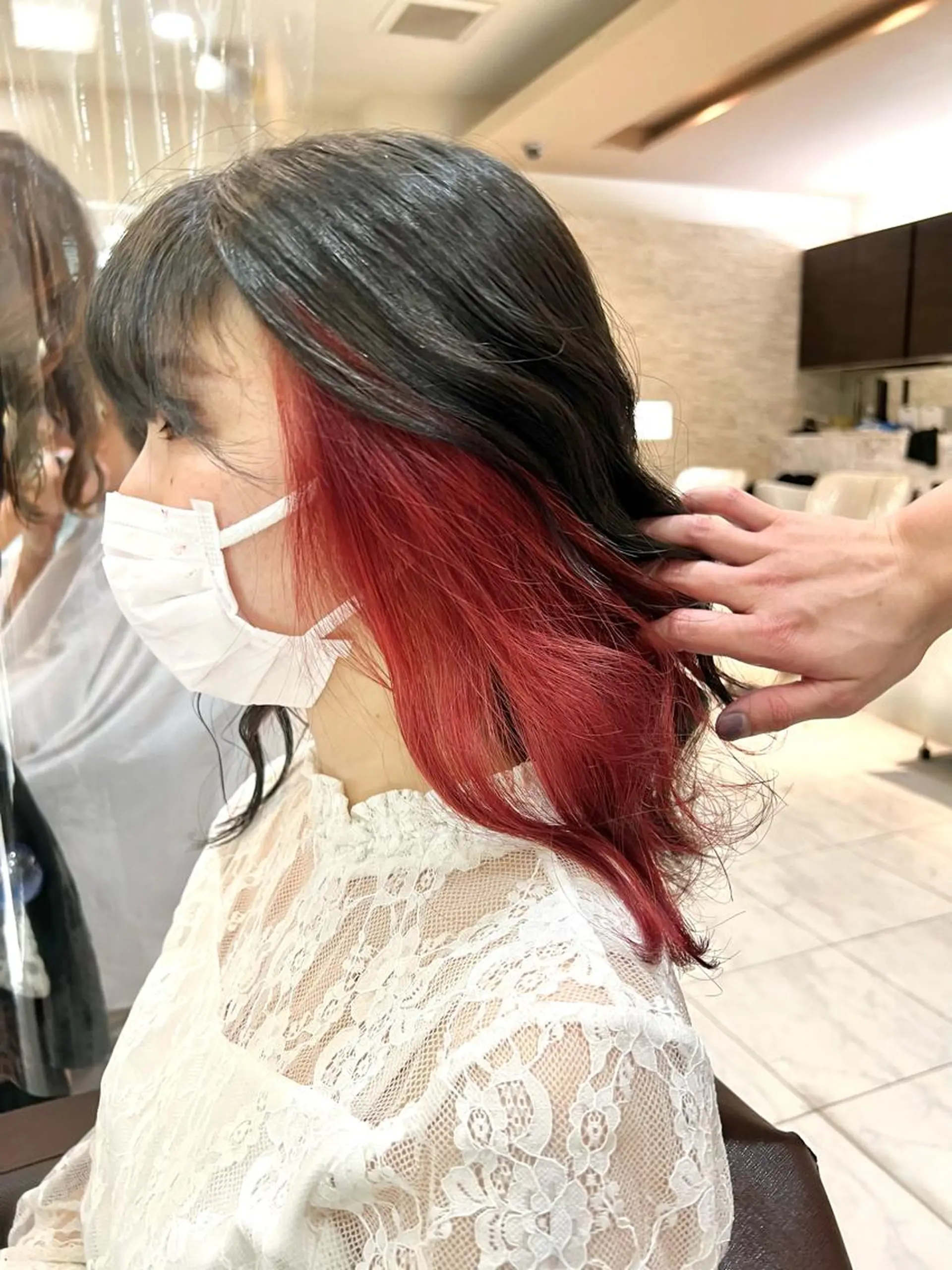 セミロング カラー ヘアアレンジ ブリーチ レッドカラー 🔶似合わせセンター パート/ヤス🔶のヘアスタイル