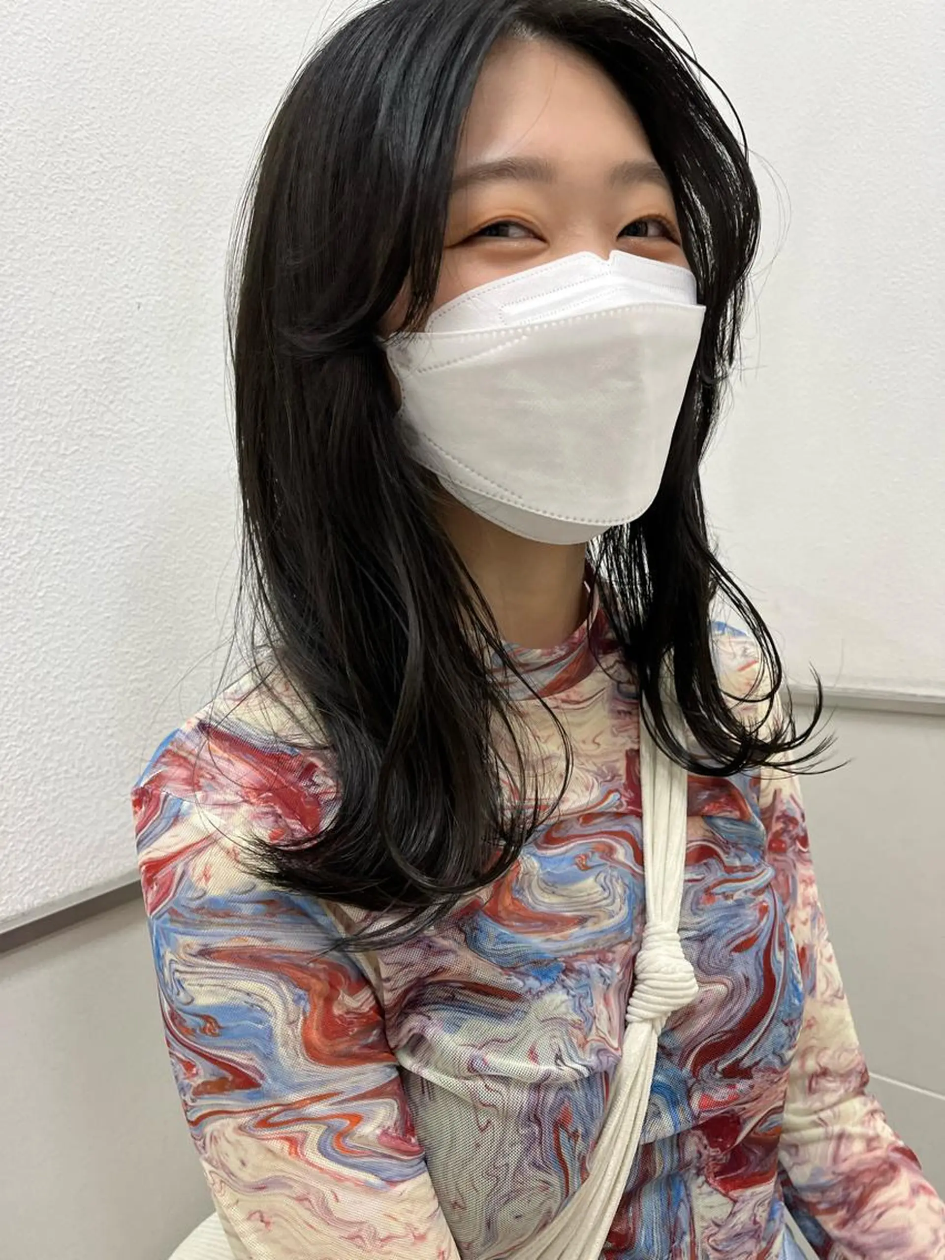ロング カラー ブルーカラー ブルージュ ヘアカラー YURIA .のヘアスタイル