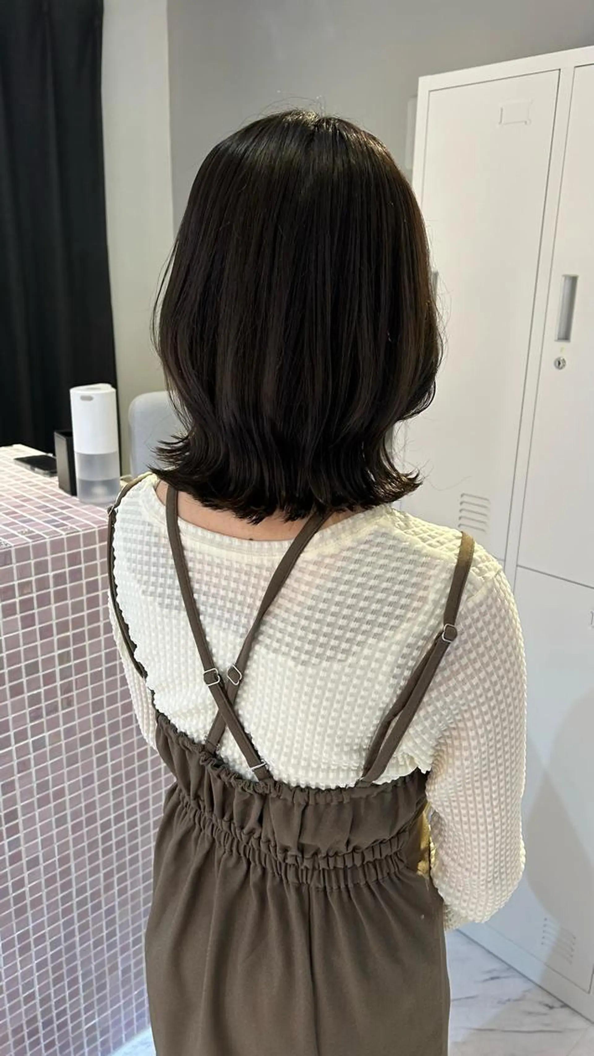 ミディアム ヘアカラー トリートメント 髪質改善サロン🫧 戎谷栞菜のヘアスタイル