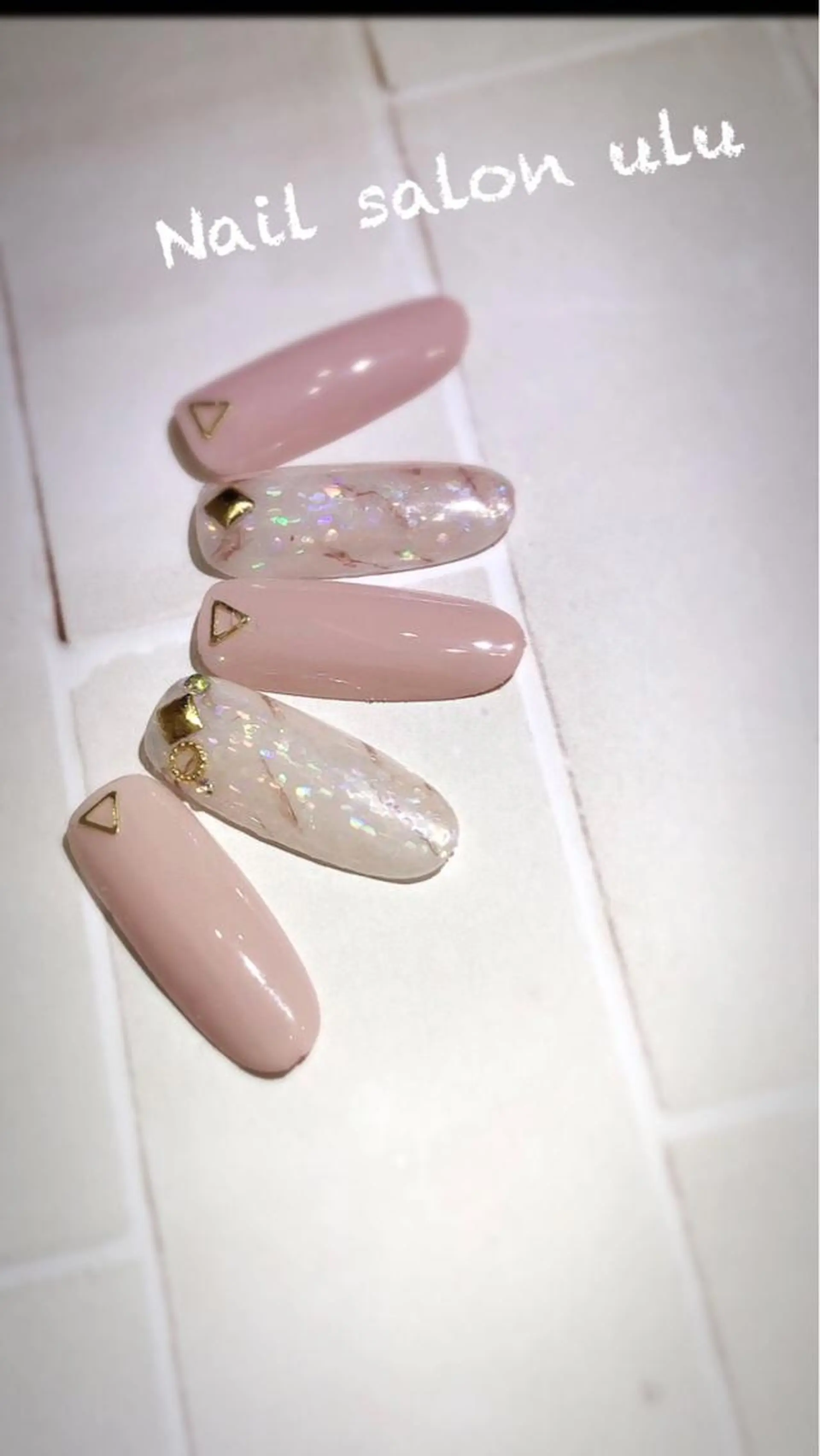 ネイル アートネイル nail salon uluのネイルデザイン