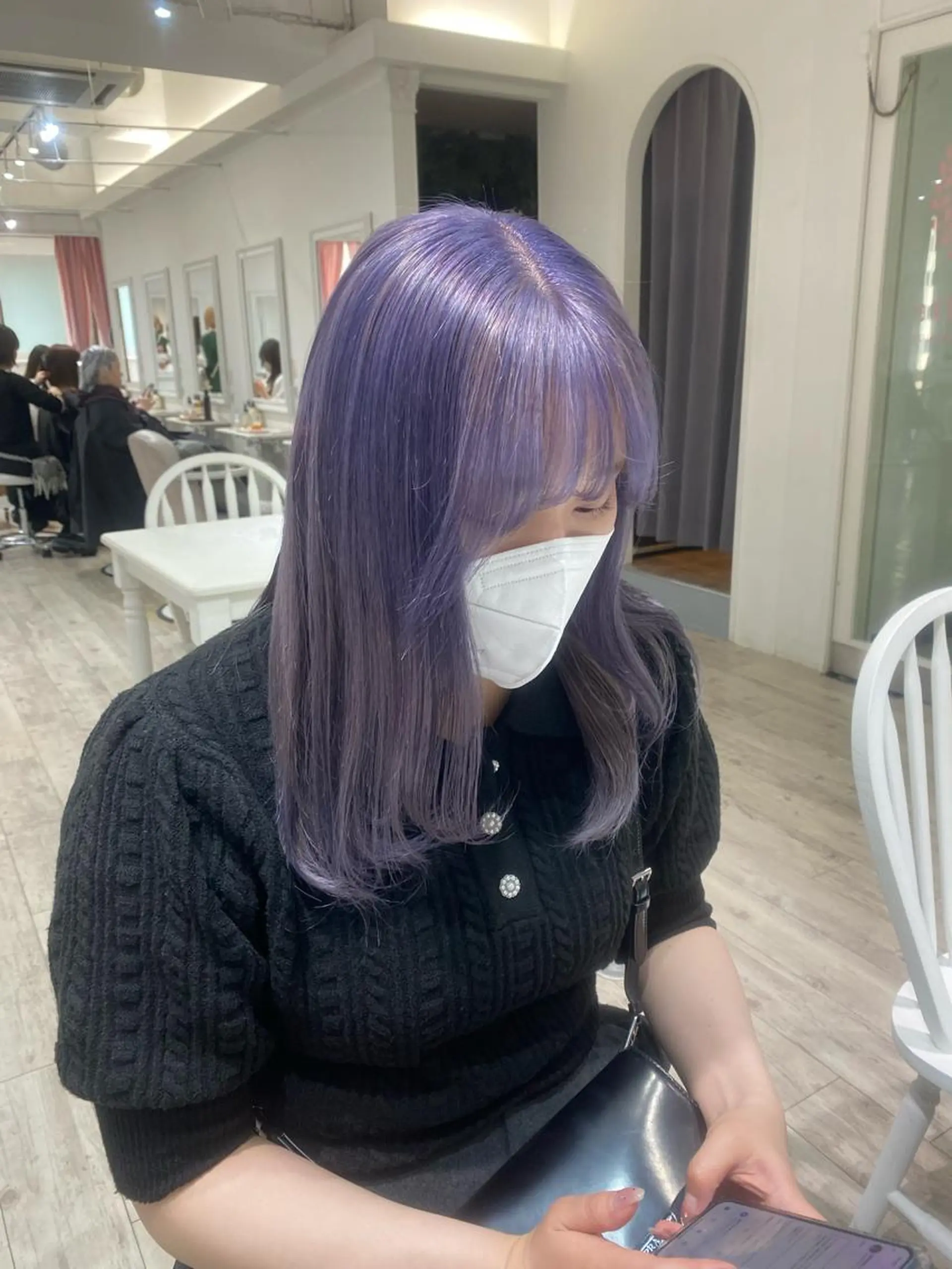 ロング カラー ヘアアレンジ ブリーチ ラベンダーカラー ヘアカラー トリートメント 韓国ヘア /aibiのヘアスタイル