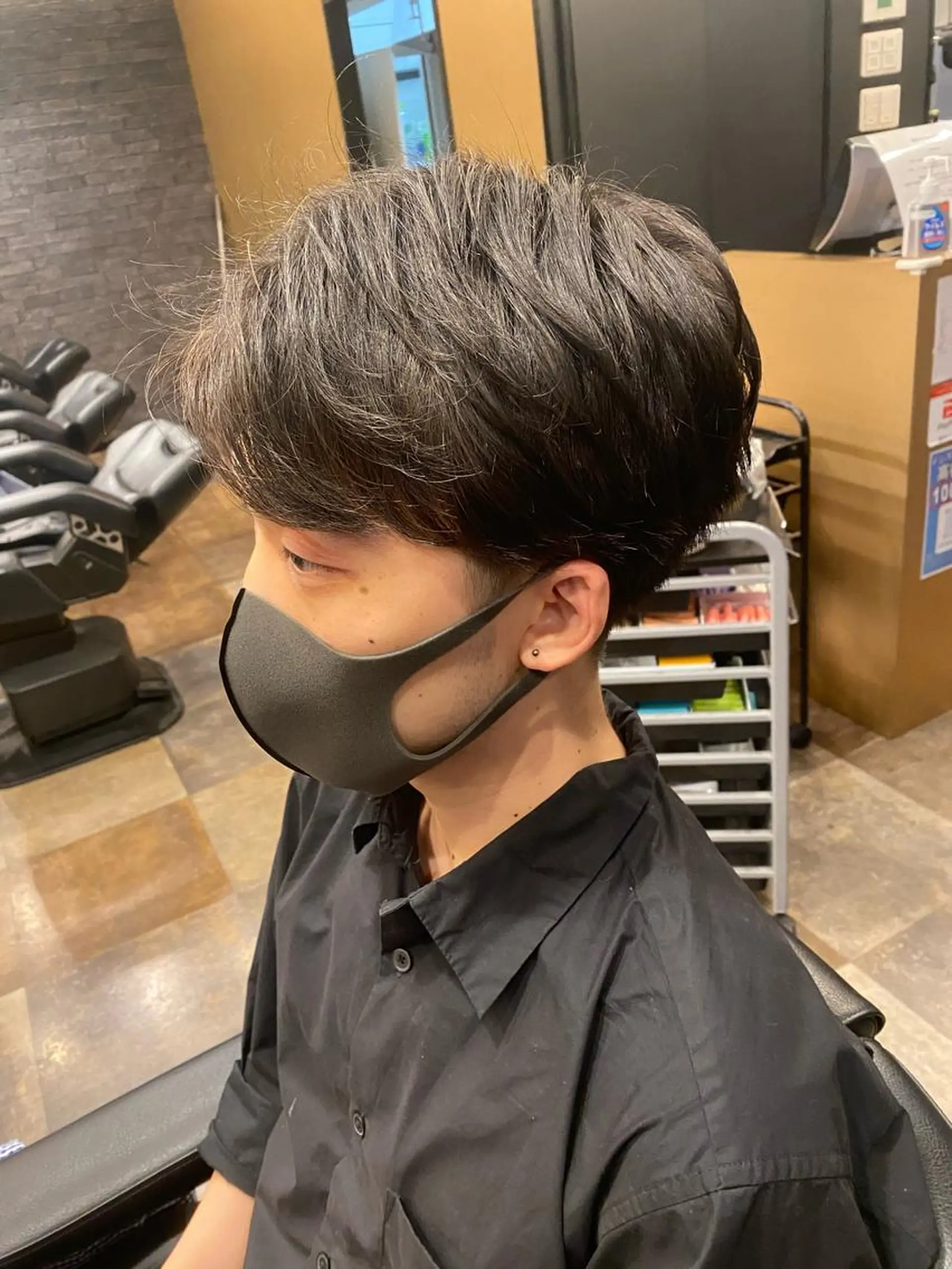ショート メンズ センターパート メンズパーマ カット パーマ 🌟夜から通える🌟 メンズ専門店長RENのヘアスタイル
