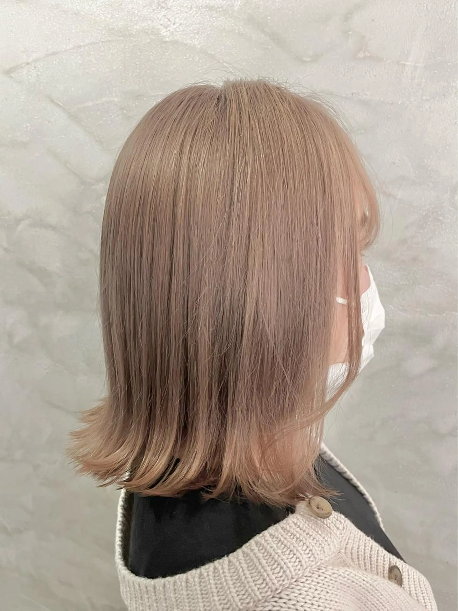 ミディアム カラー ベージュカラー ミルクティーベージュ ヘアカラー FUJINO RYOのヘアスタイル