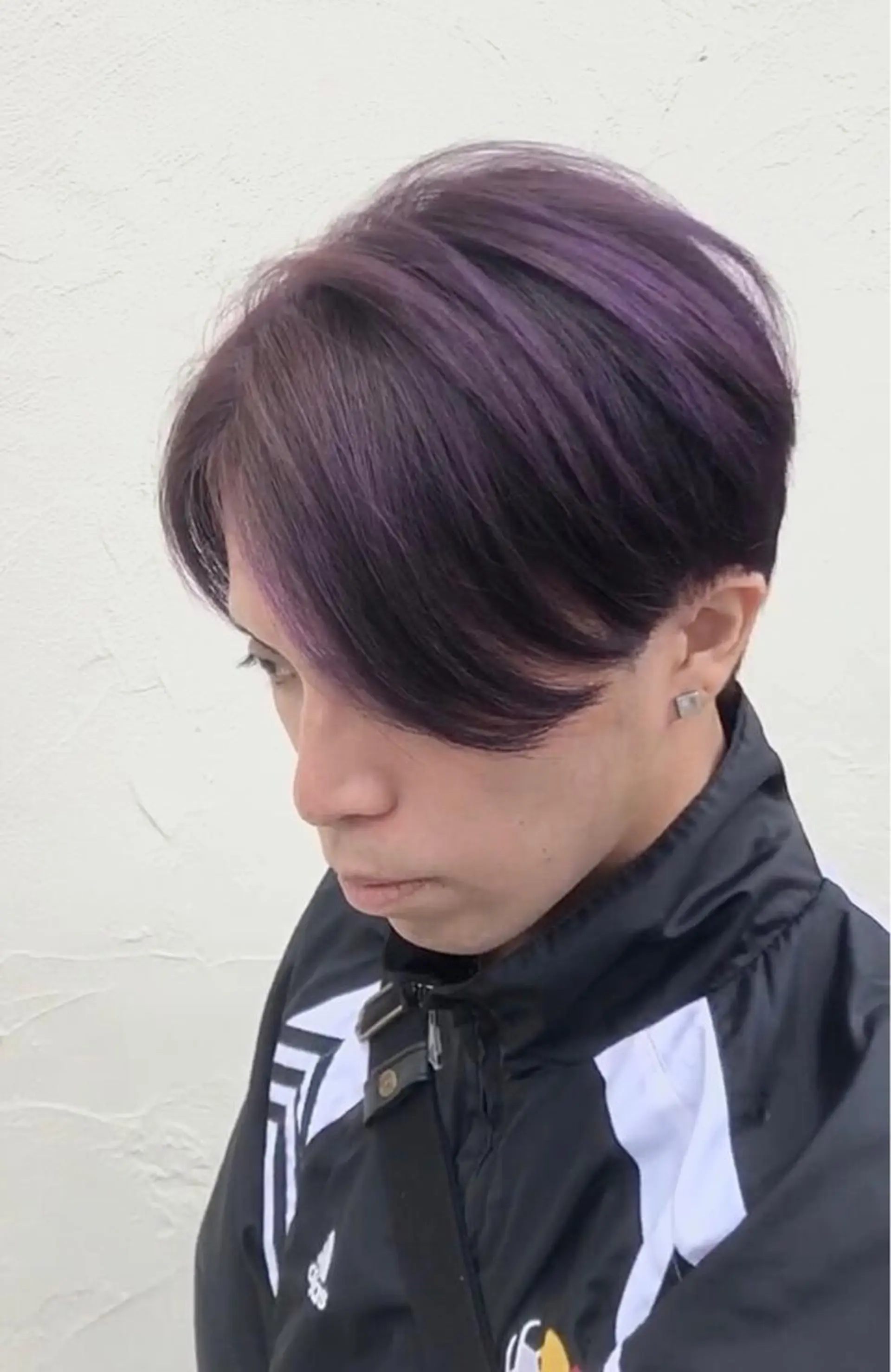 ショート カラー パーマ ヘアアレンジ メンズ メンズブリーチ センターパート ブリーチ バイオレットカラー カット ヘアカラー トリートメント 【ツヤ髪美容師】 ツダケイスケのヘアスタイル