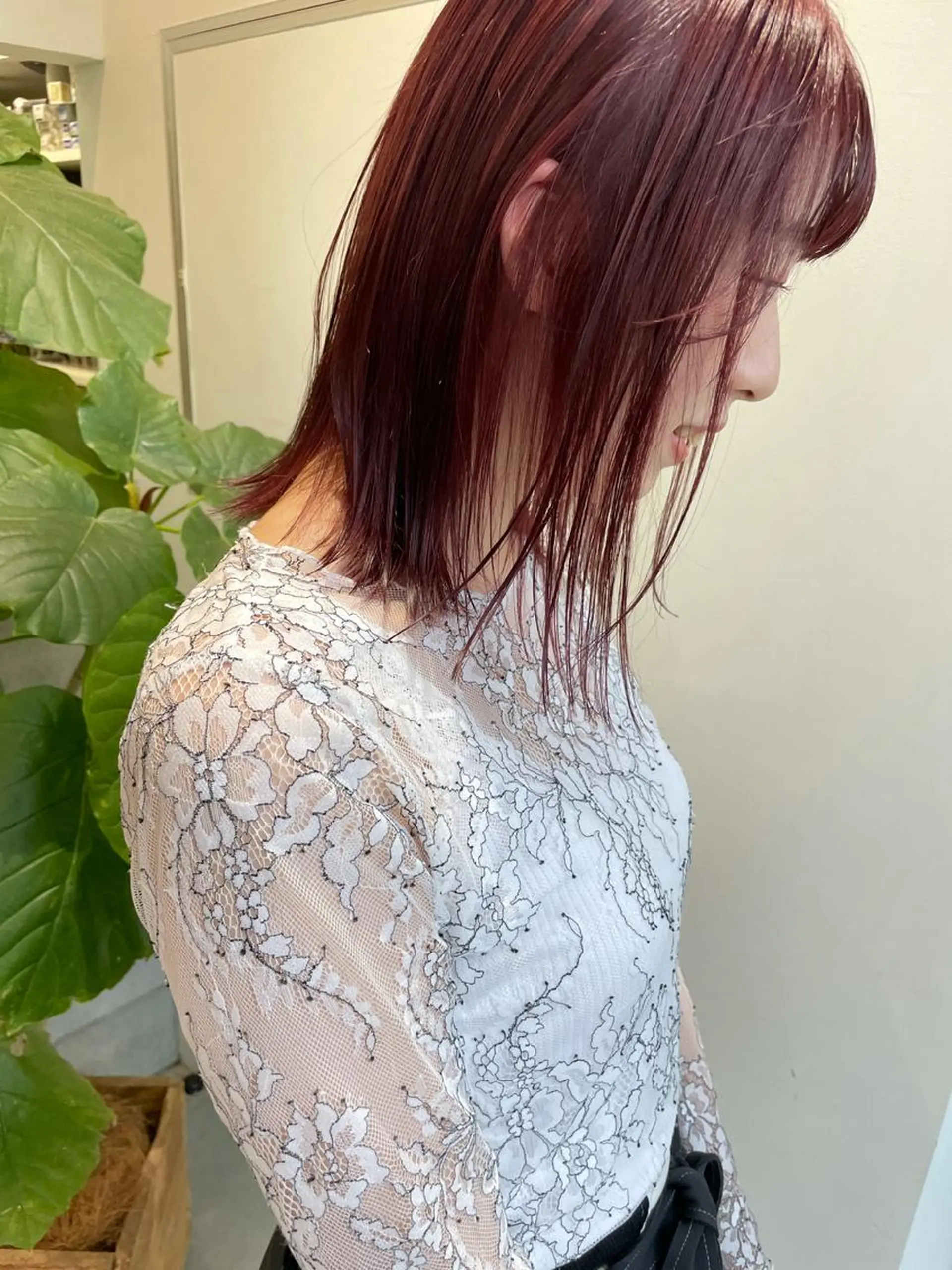 ミディアム カラー ill.所属・ill［イル］大須 ダブルカラー髪質改善のヘアスタイル