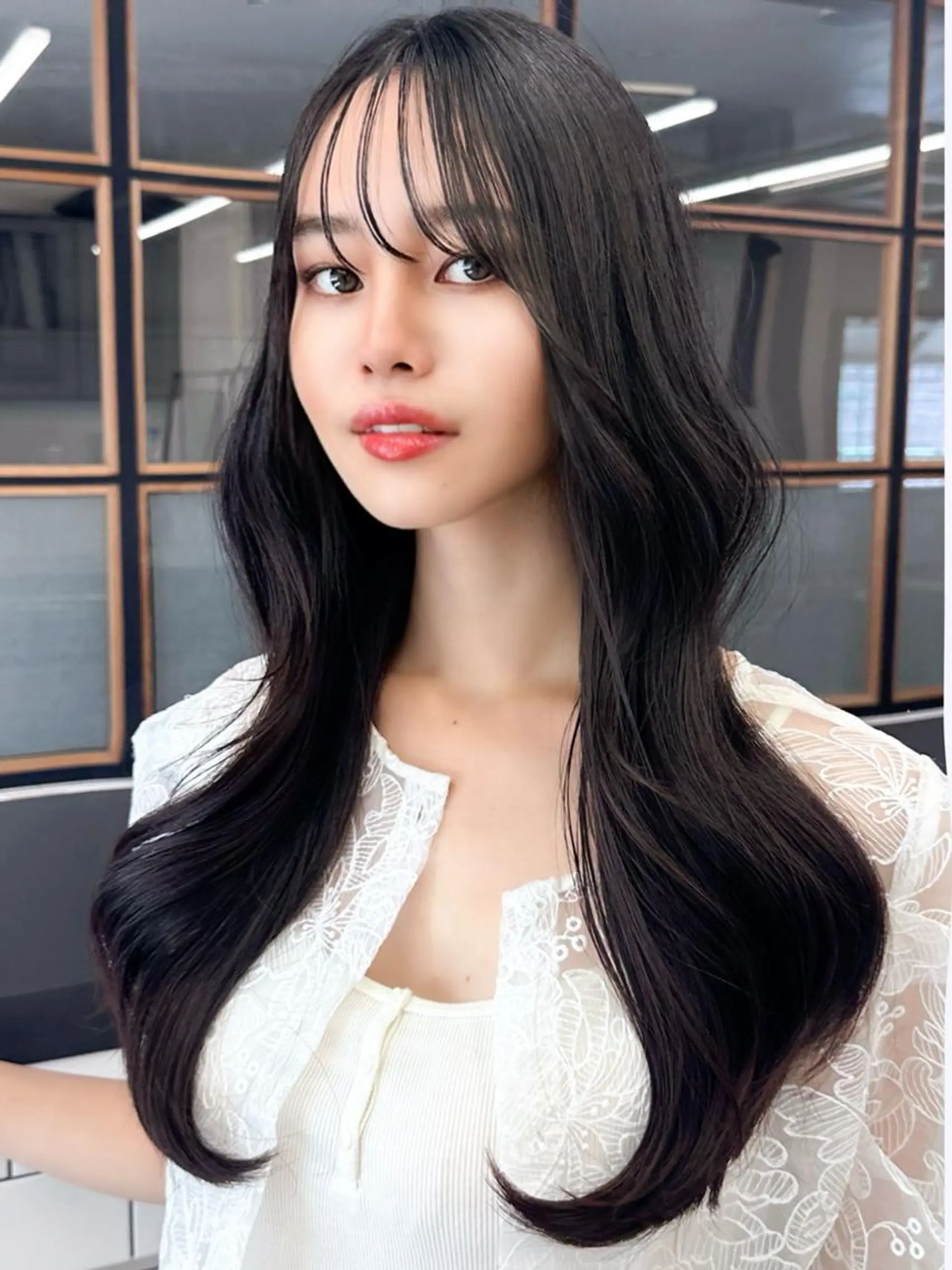 ロング 似合わせカット カット トリートメント 透明感艶カラー🩶 韓国レイヤー🩶結華のヘアスタイル