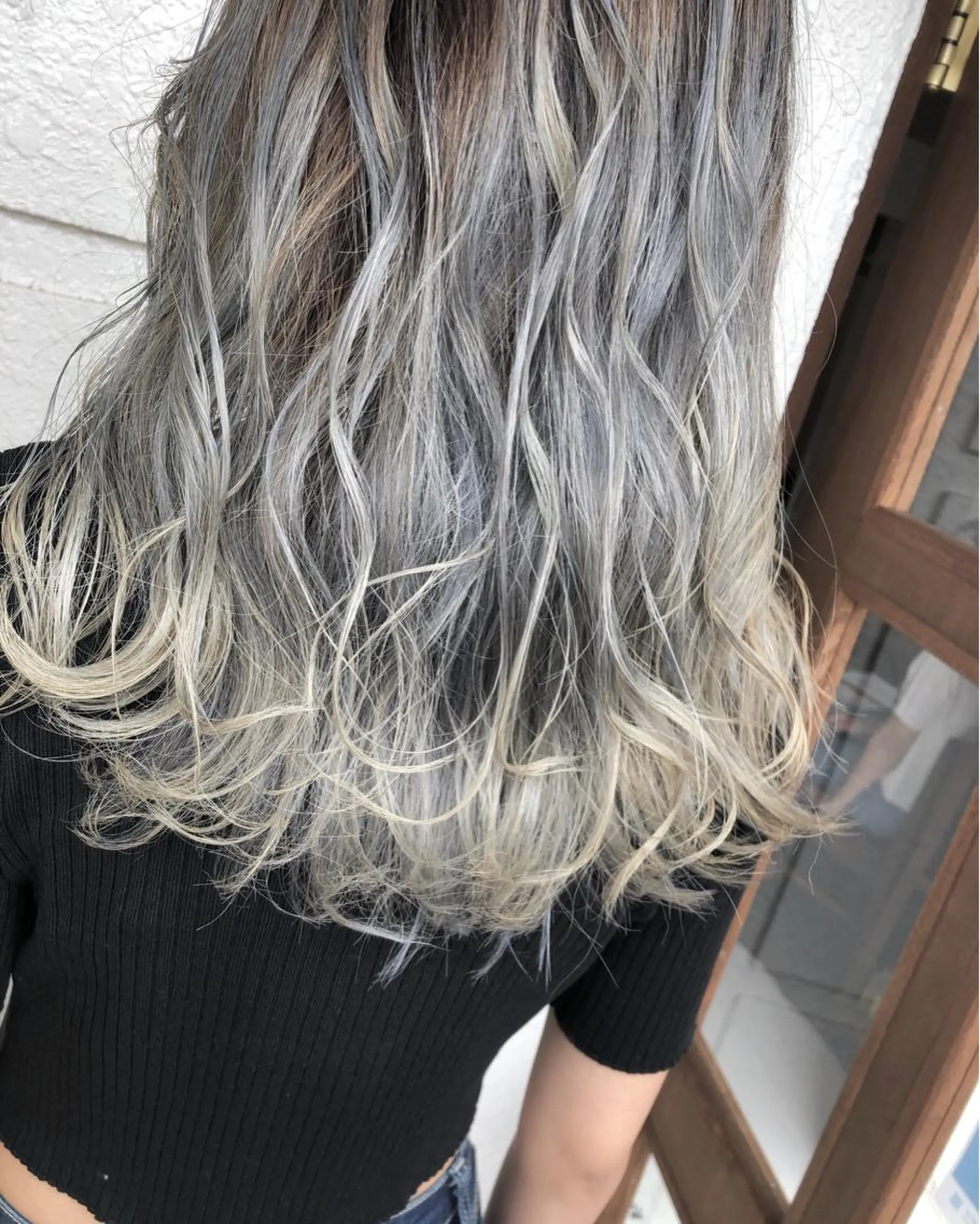 セミロング レイヤーカット カット ヘアカラー レイヤーカット匠 イソザキノリユキのヘアスタイル