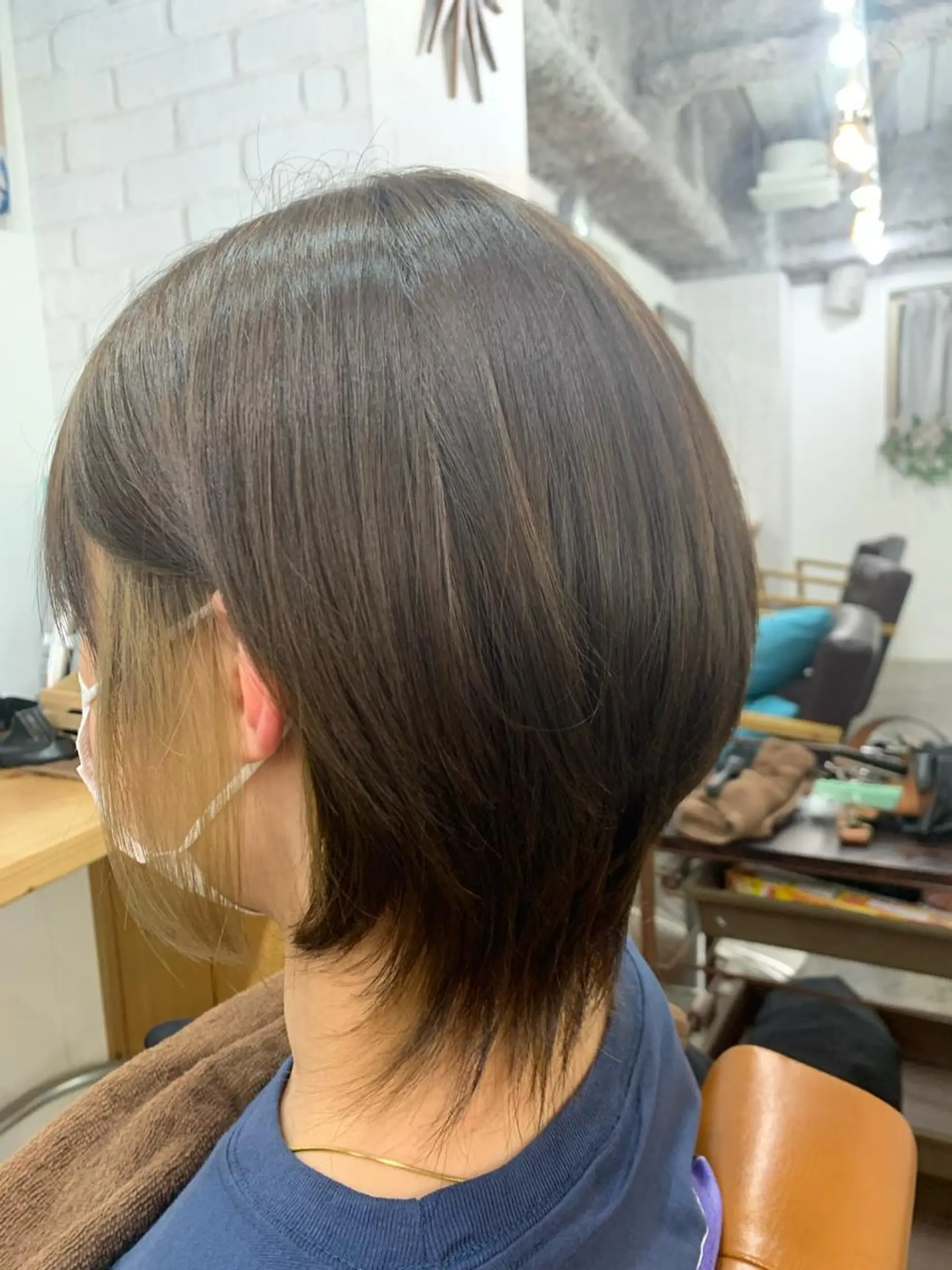 ショート カラー イヤリングカラー しば たのヘアスタイル