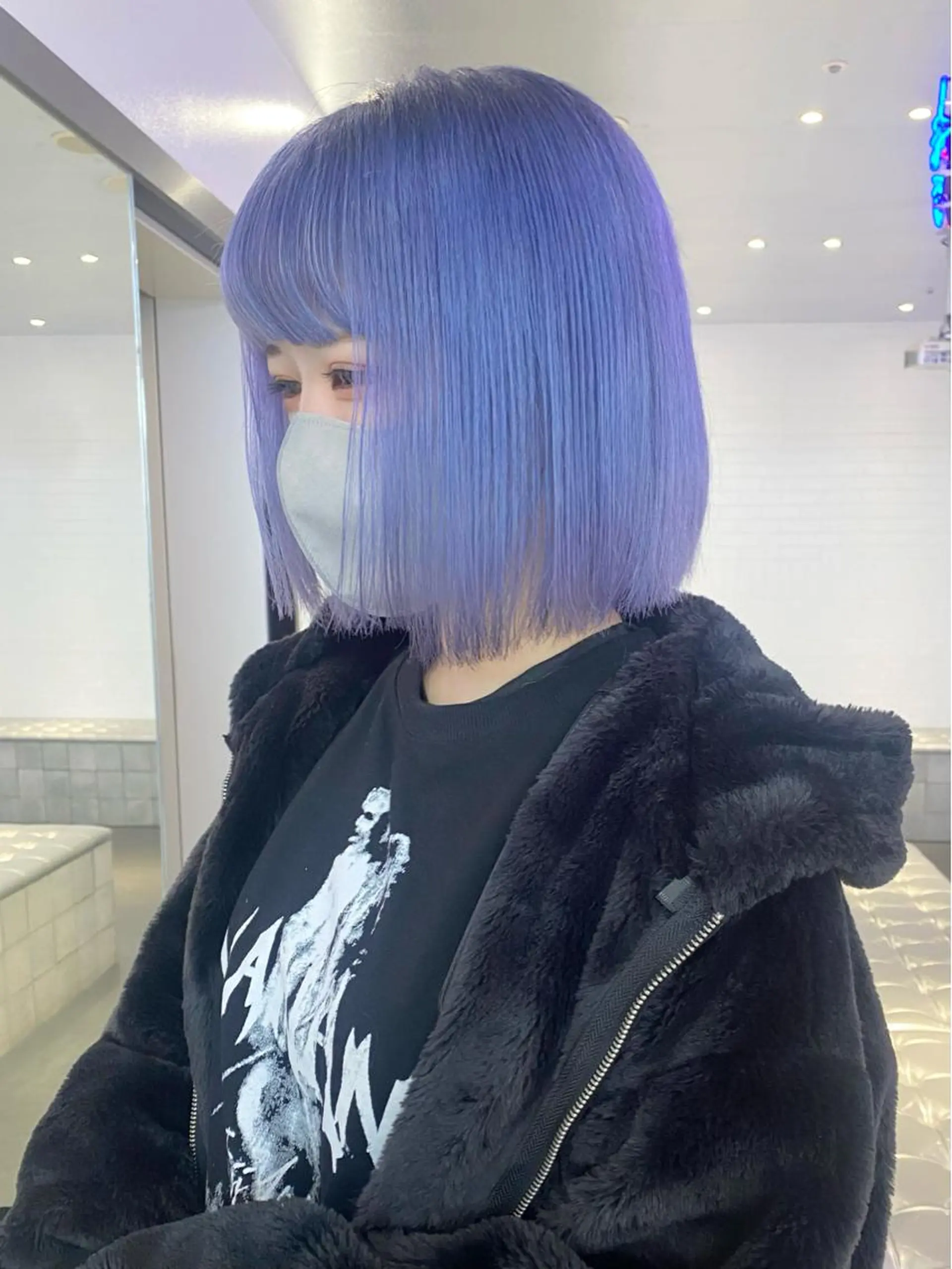 ミディアム カラー パーマ ラベンダーカラー パープルカラー ヘアカラー トリートメント 🎨ハイトーン/ 切りっぱなし みつきのヘアスタイル