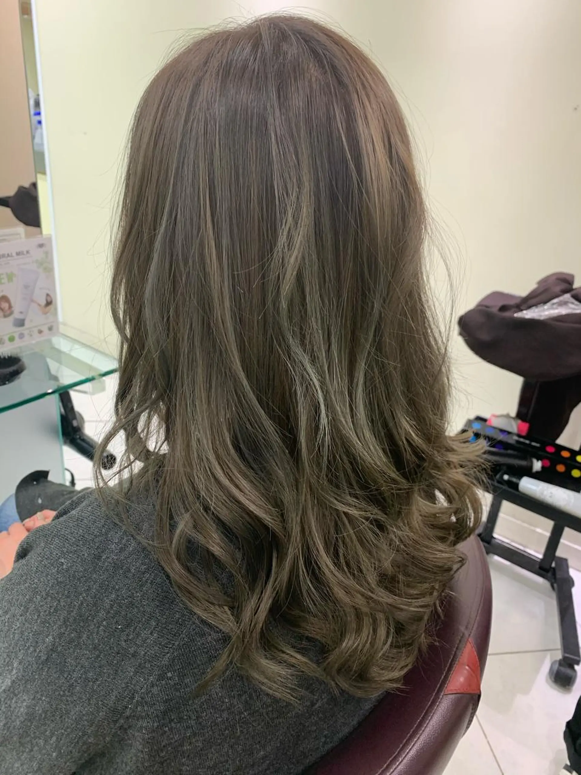 ロング カラー 春日 力のヘアスタイル