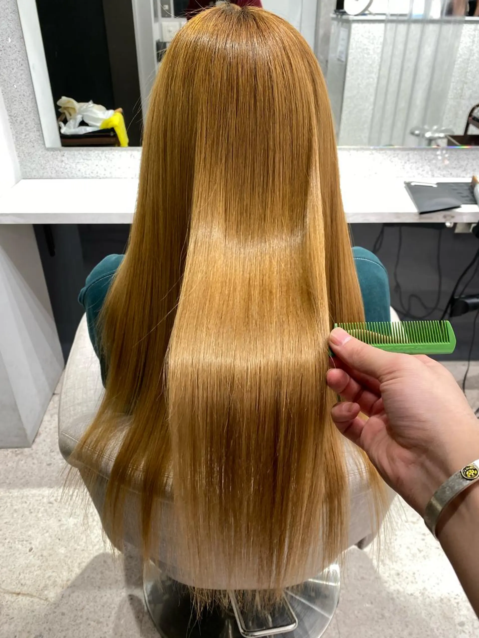 ロング ヘアカラー 縮毛矯正 京都レイヤーカット/ 縮毛矯正/羽柴りくのマツエク・マツパデザイン