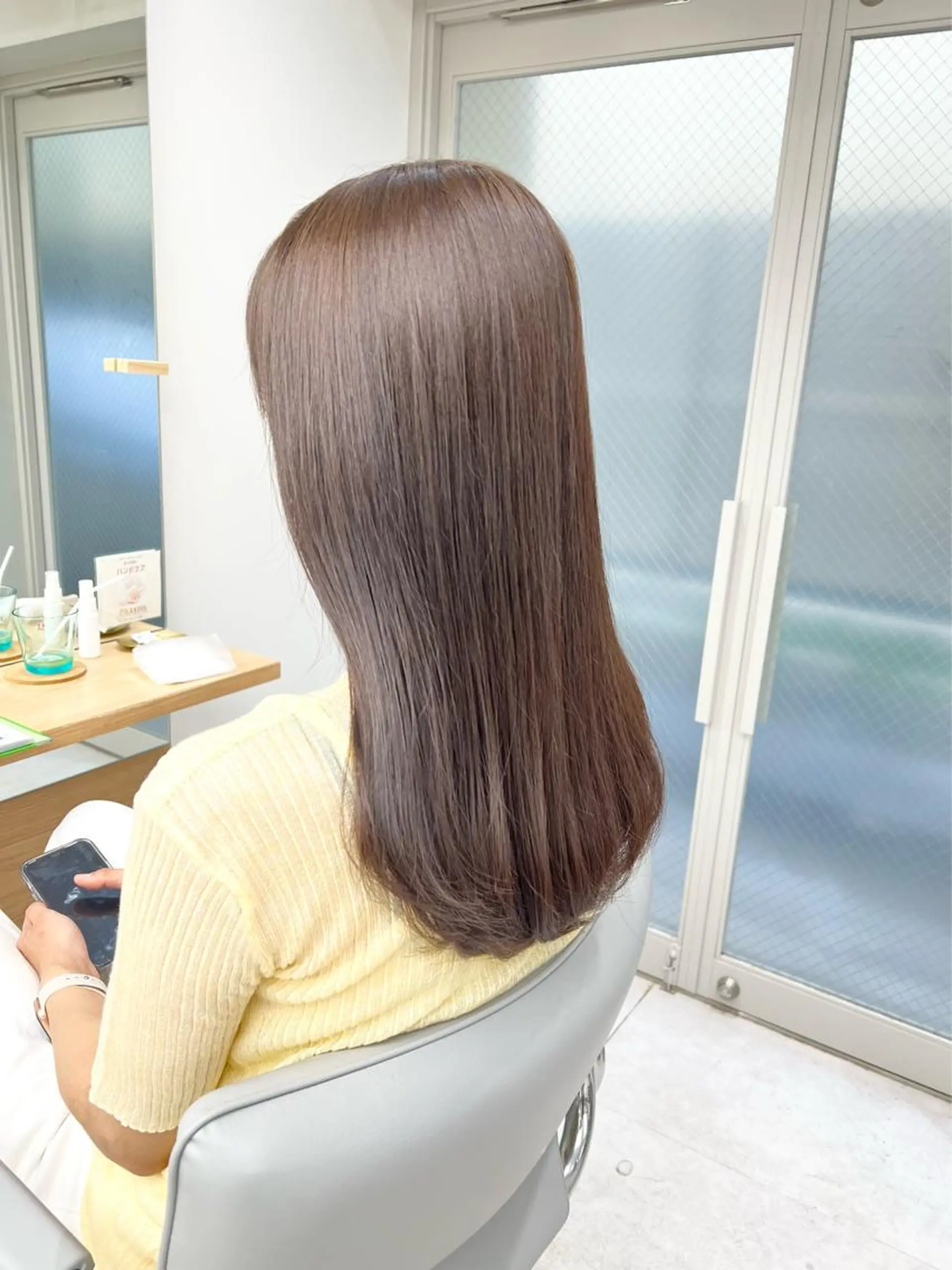 セミロング カラー 髪質改善 カット トリートメント 【くせ毛のお医者さん 🍀】栗橋のヘアスタイル