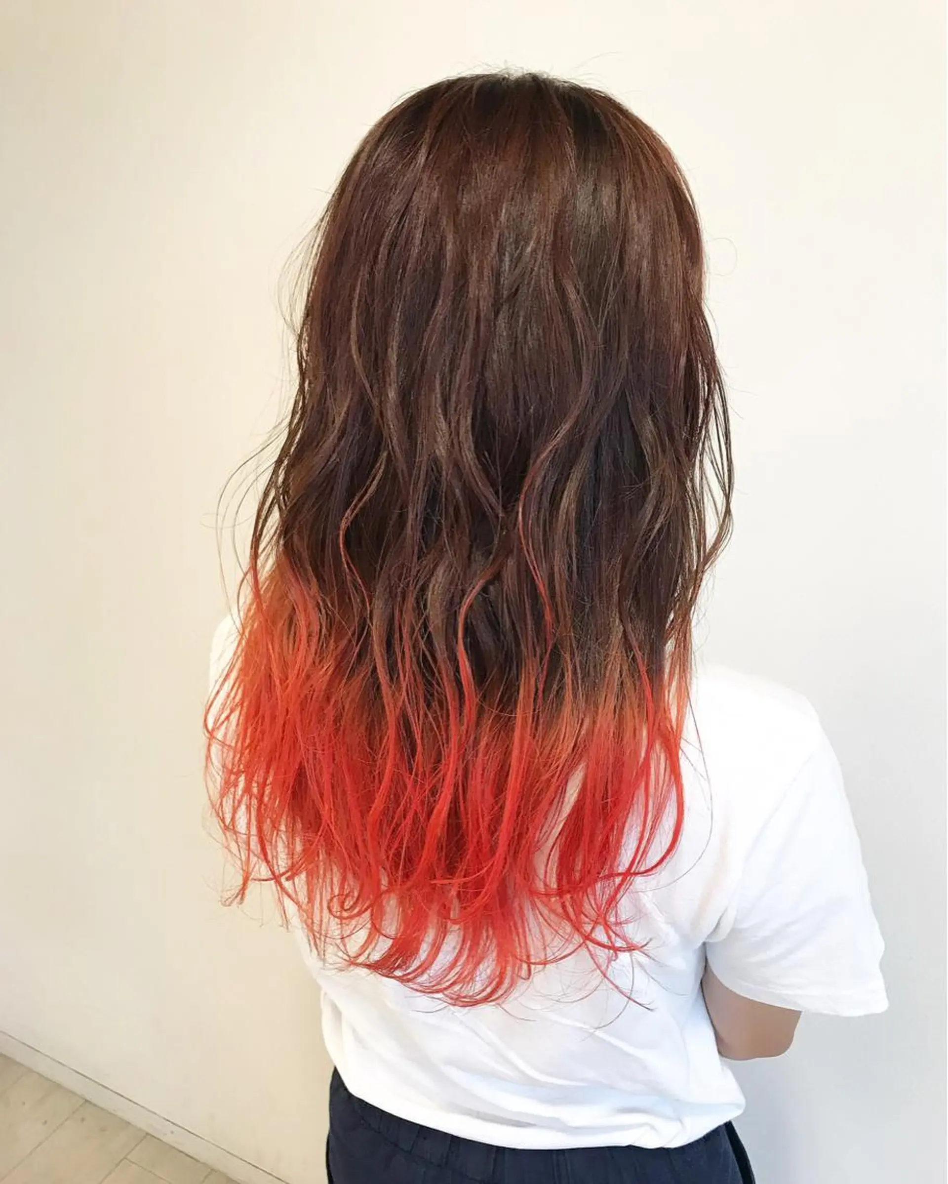 セミロング カラー グラデーションカラー ヘアカラー トリートメント chiyo yasuのヘアスタイル