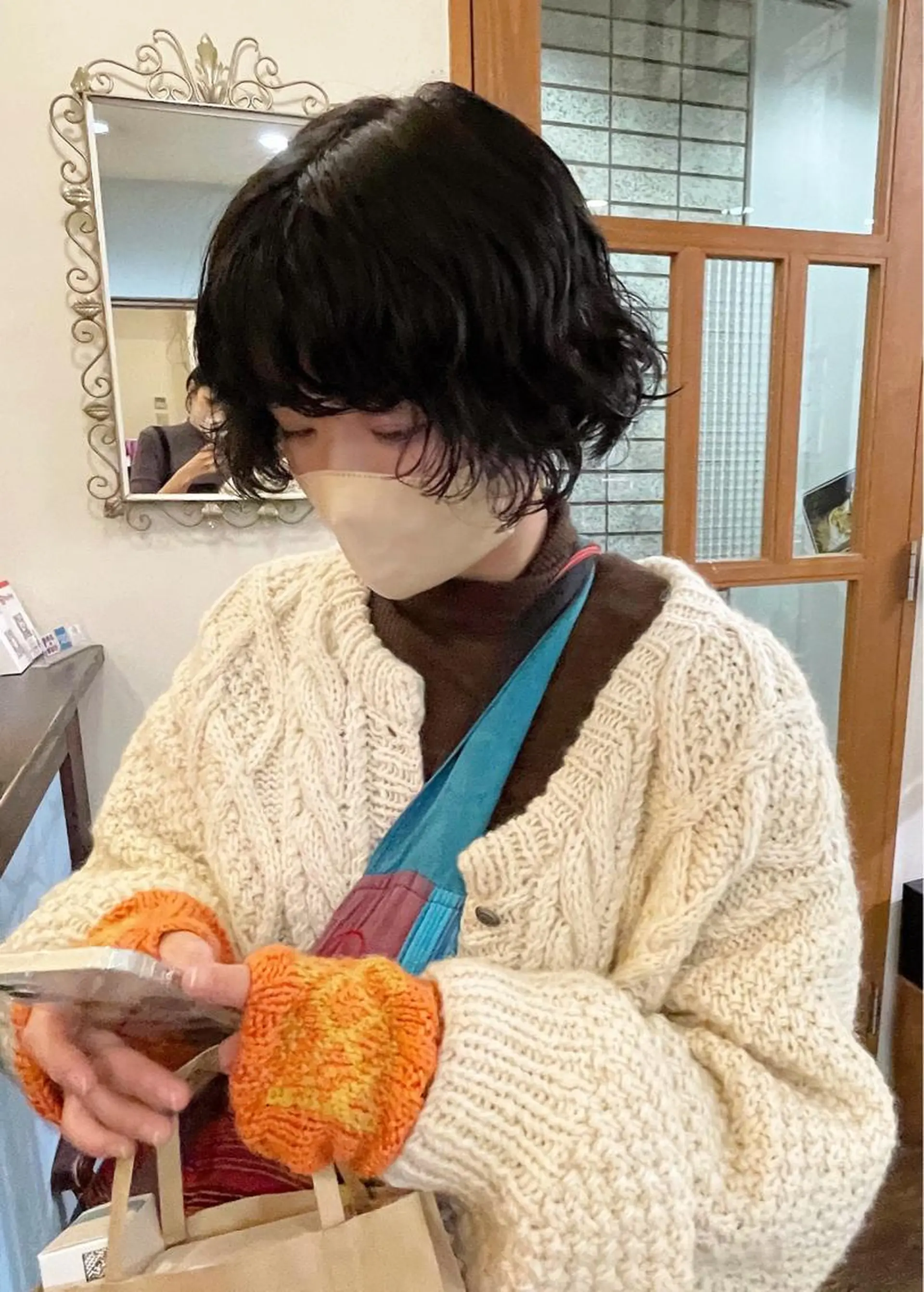 ミディアム カット パーマ salon village所属・ウルフカット🪽 レイヤー/髪質改善のヘアスタイル