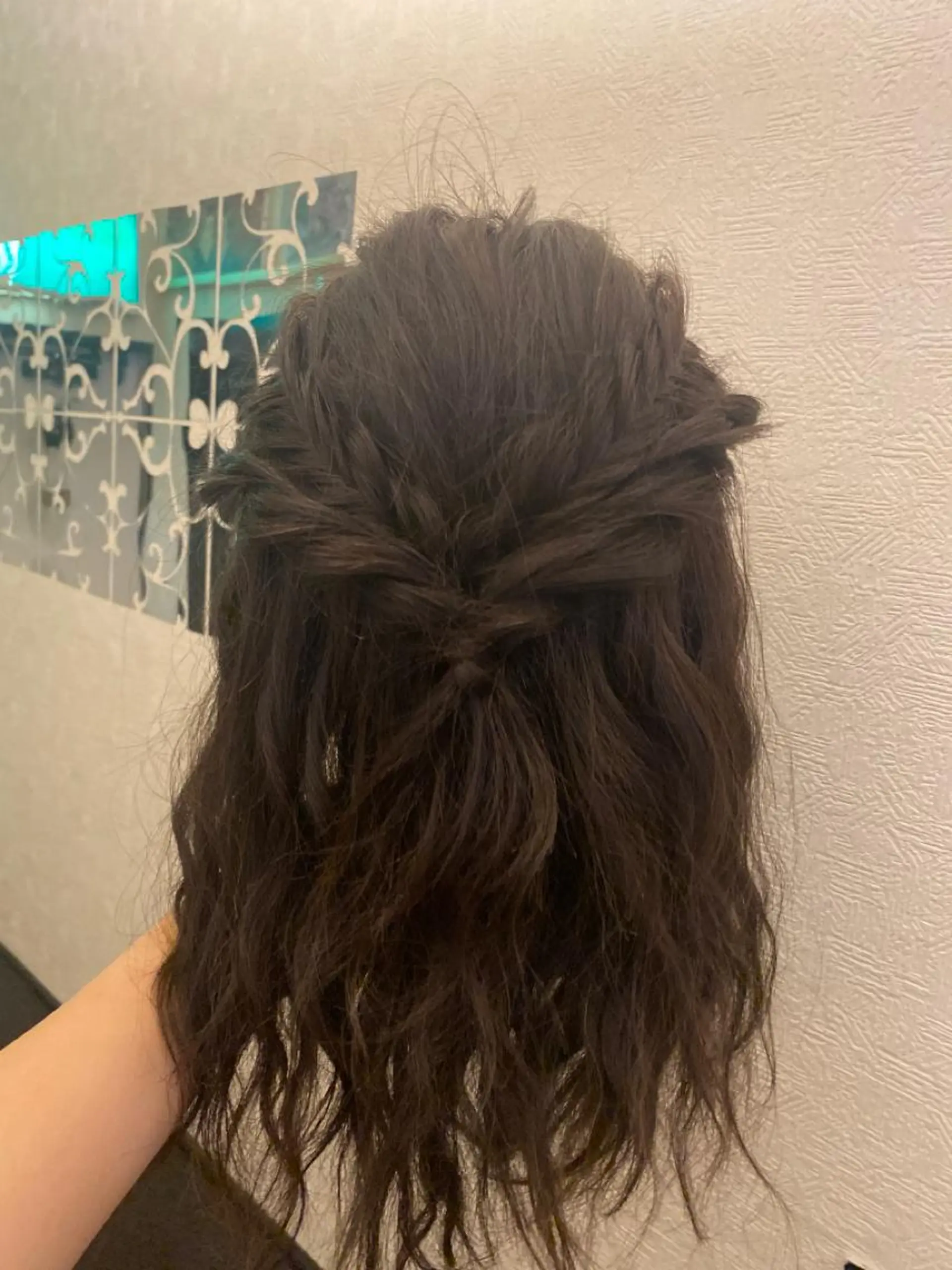 セミロング 銀河 ティンガーラのヘアスタイル