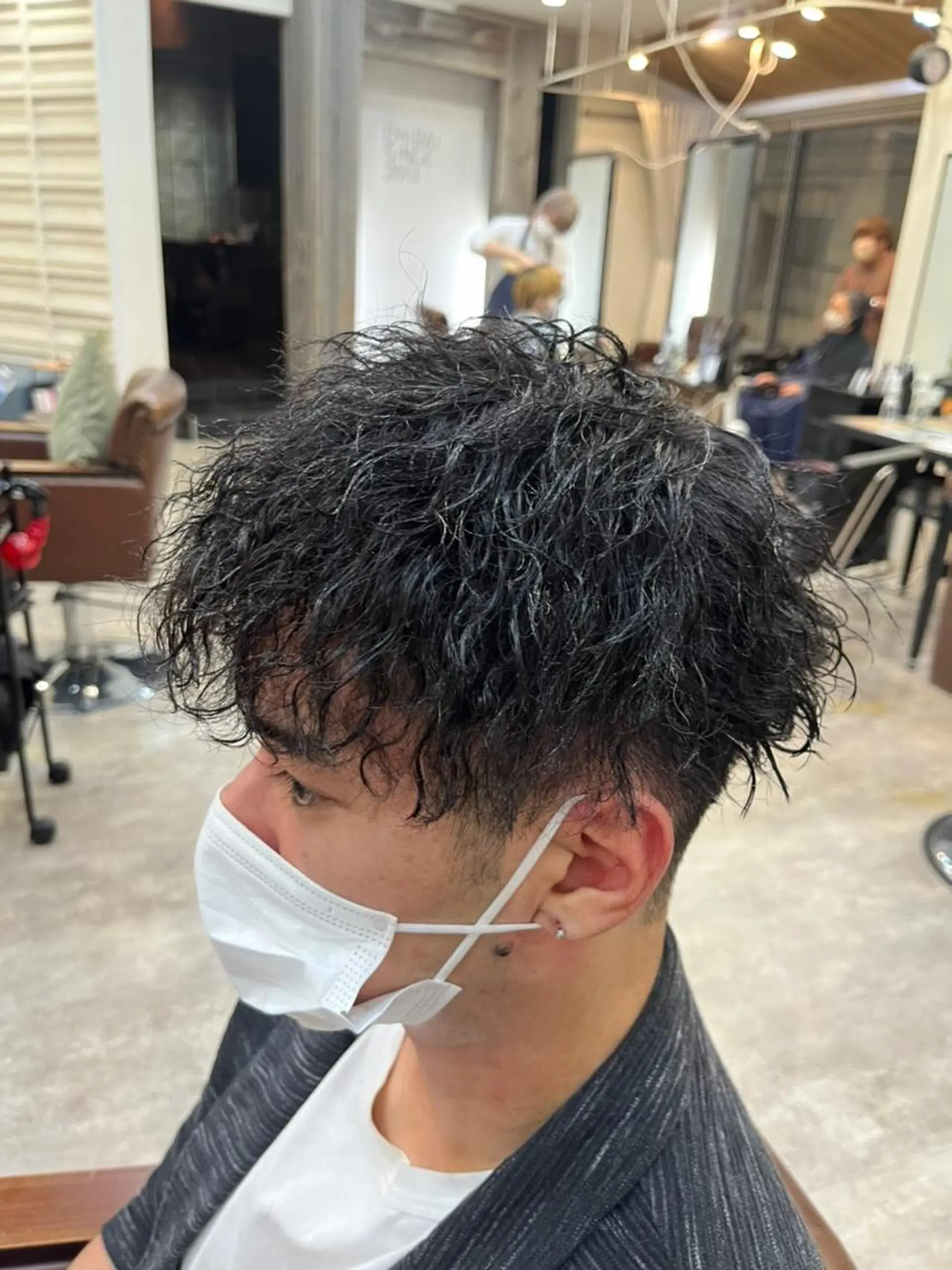 ロング ヘアアレンジ パーマ カラー アディクシーカラー アッシュ バレイヤージュ ミストバング ブリーチ カット ヘアカラー トリートメント 初めでも安心🌟 newi町田✂のヘアスタイル