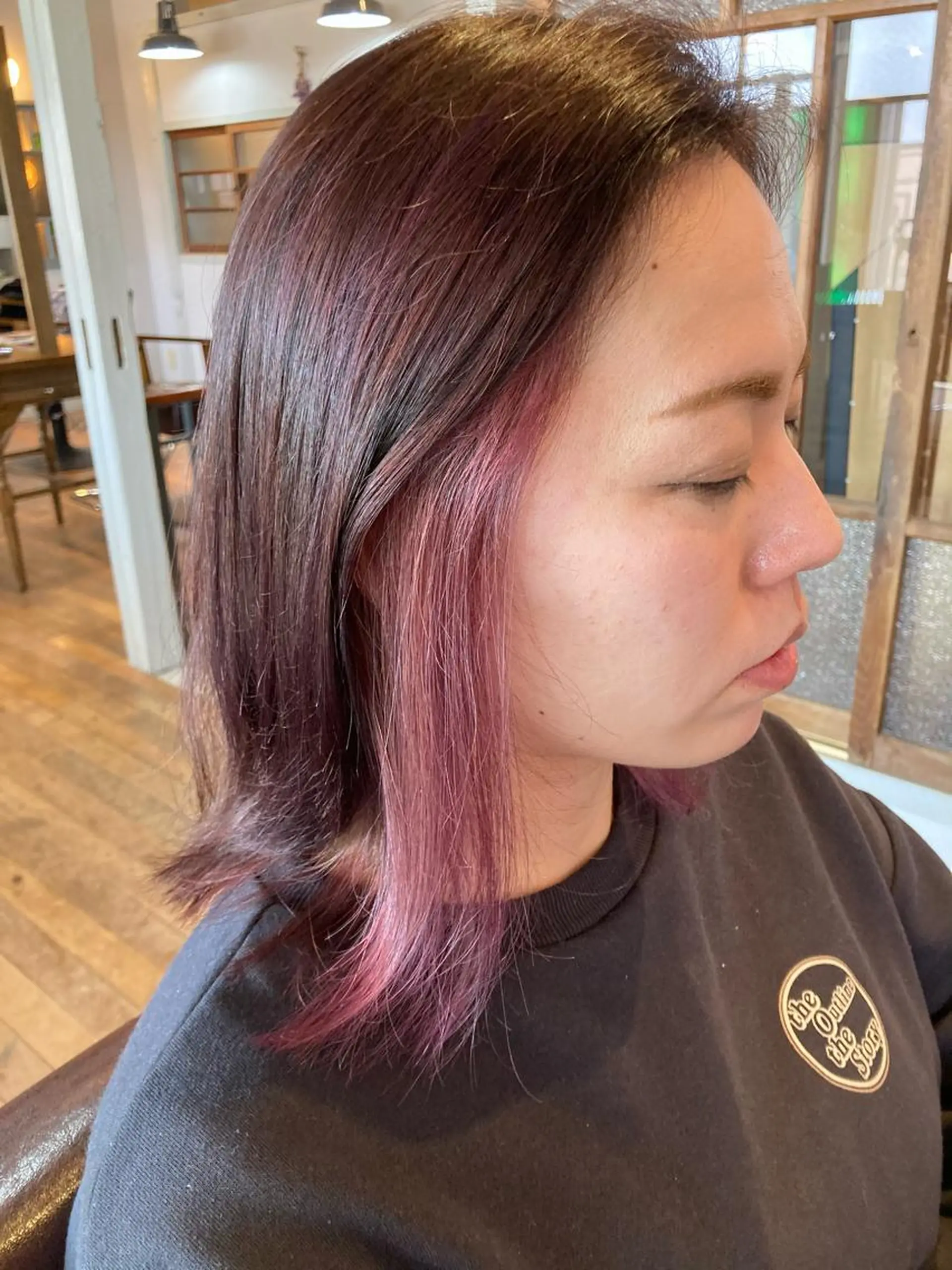 ミディアム アッシュ タカツド ユウキのヘアスタイル