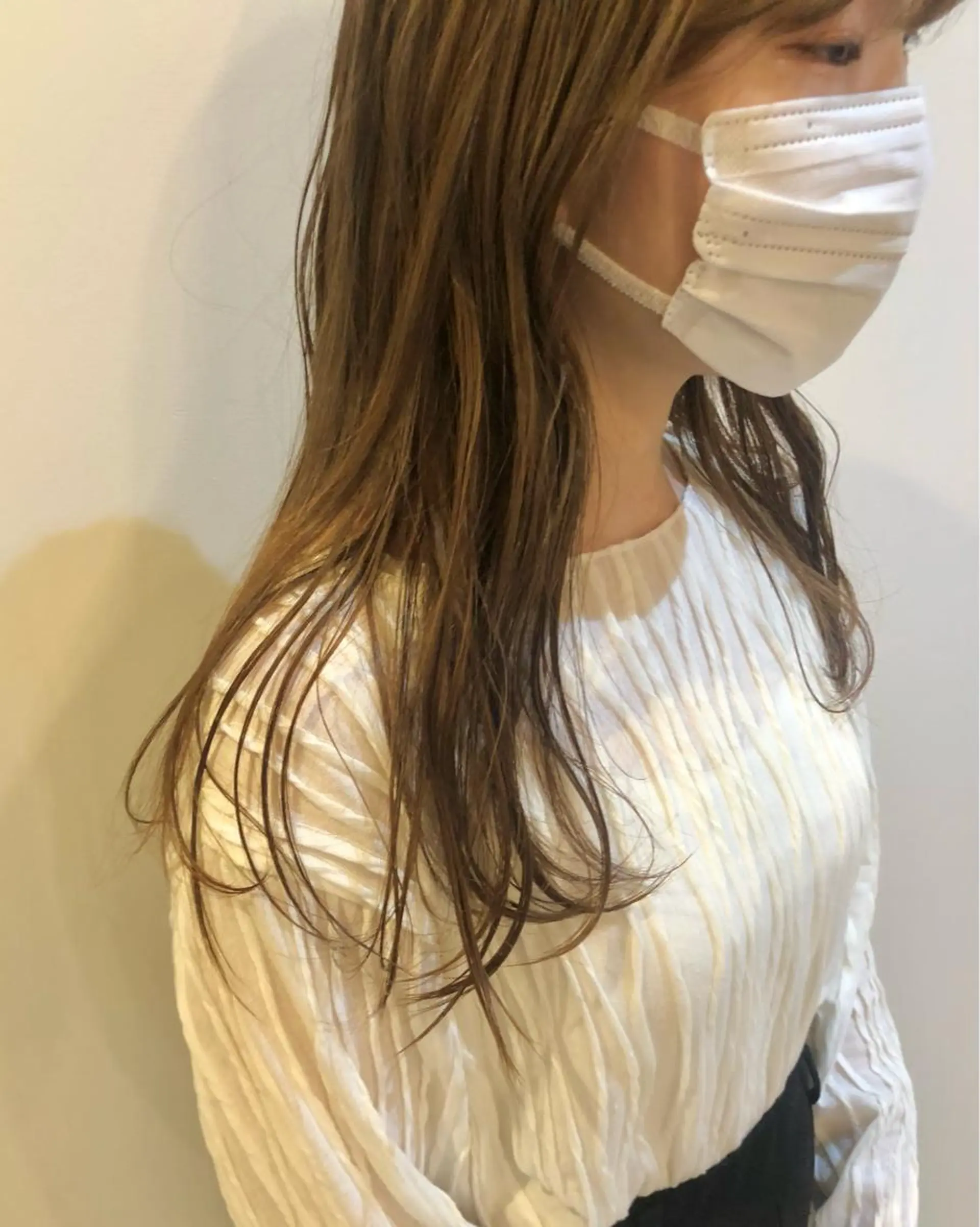 ミディアム KOCHAB 中村穂風のヘアスタイル