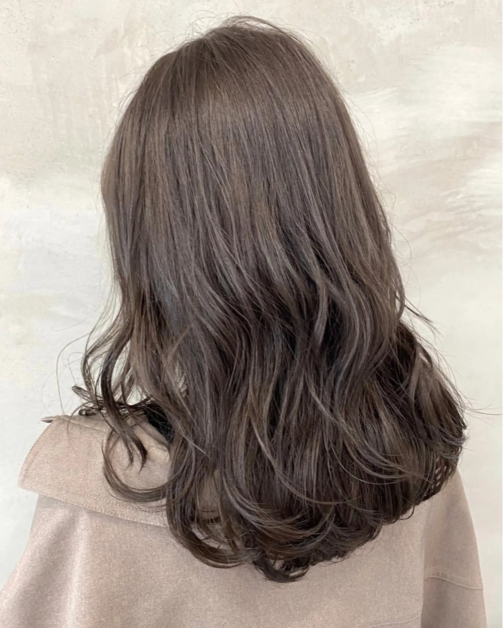 セミロング カラー 透明感カラー グレージュ pesca 長町南店 OIKAWAのヘアスタイル