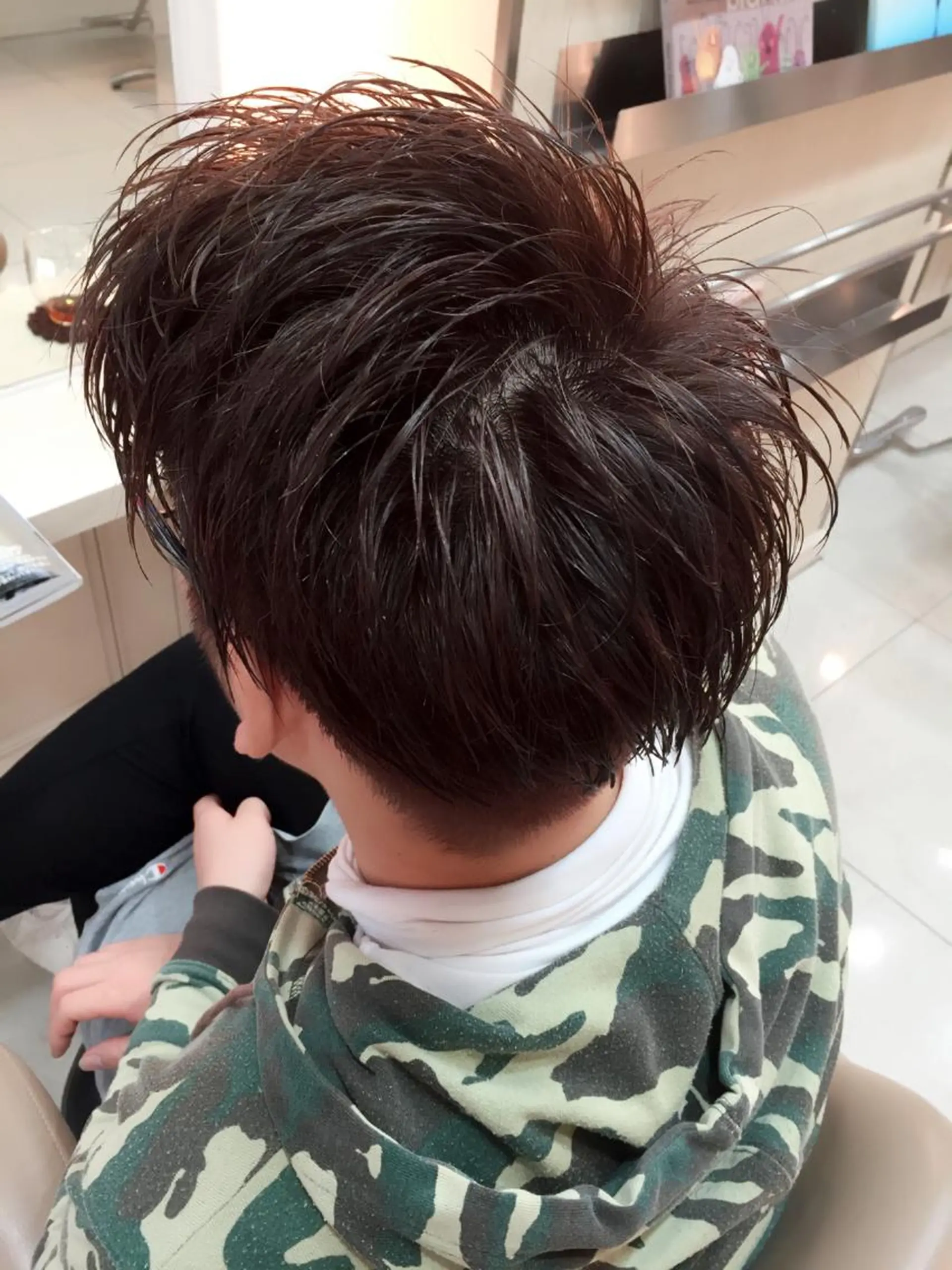 ショート カラー メンズ 吉岡 三四朗のヘアスタイル